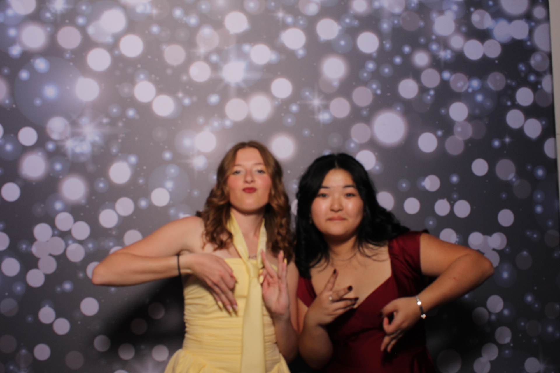 FHS Prom | View more photos from the event at gallery.photoboothcincy.com/u/PhotoBoothCincy/FHS-Prom
