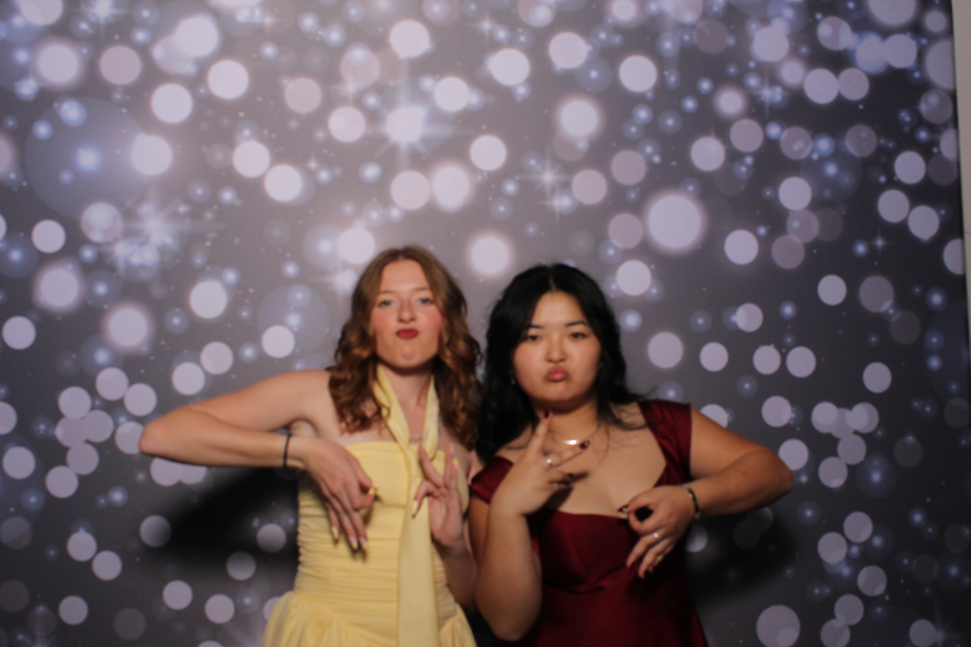 FHS Prom | View more photos from the event at gallery.photoboothcincy.com/u/PhotoBoothCincy/FHS-Prom