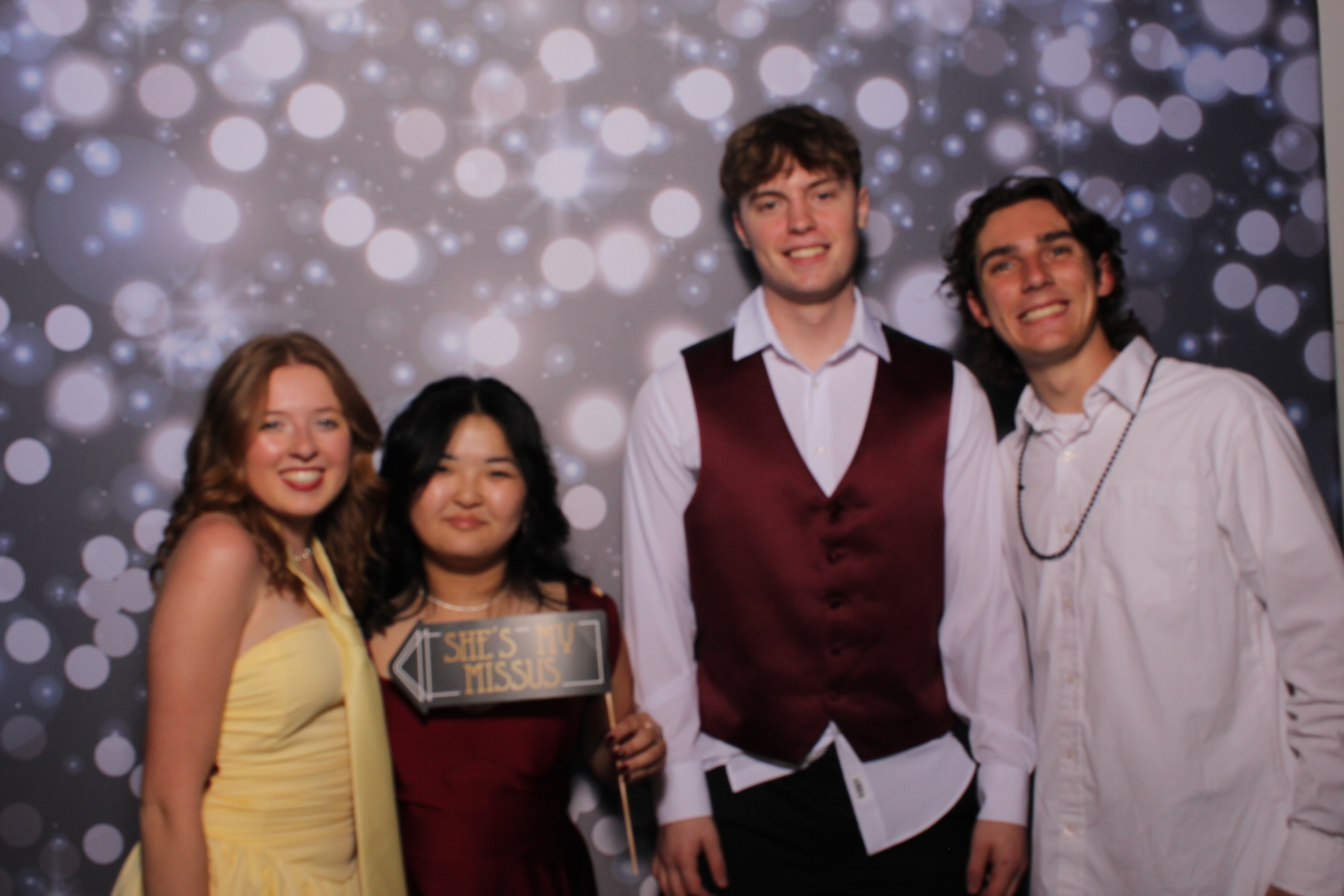 FHS Prom | View more photos from the event at gallery.photoboothcincy.com/u/PhotoBoothCincy/FHS-Prom