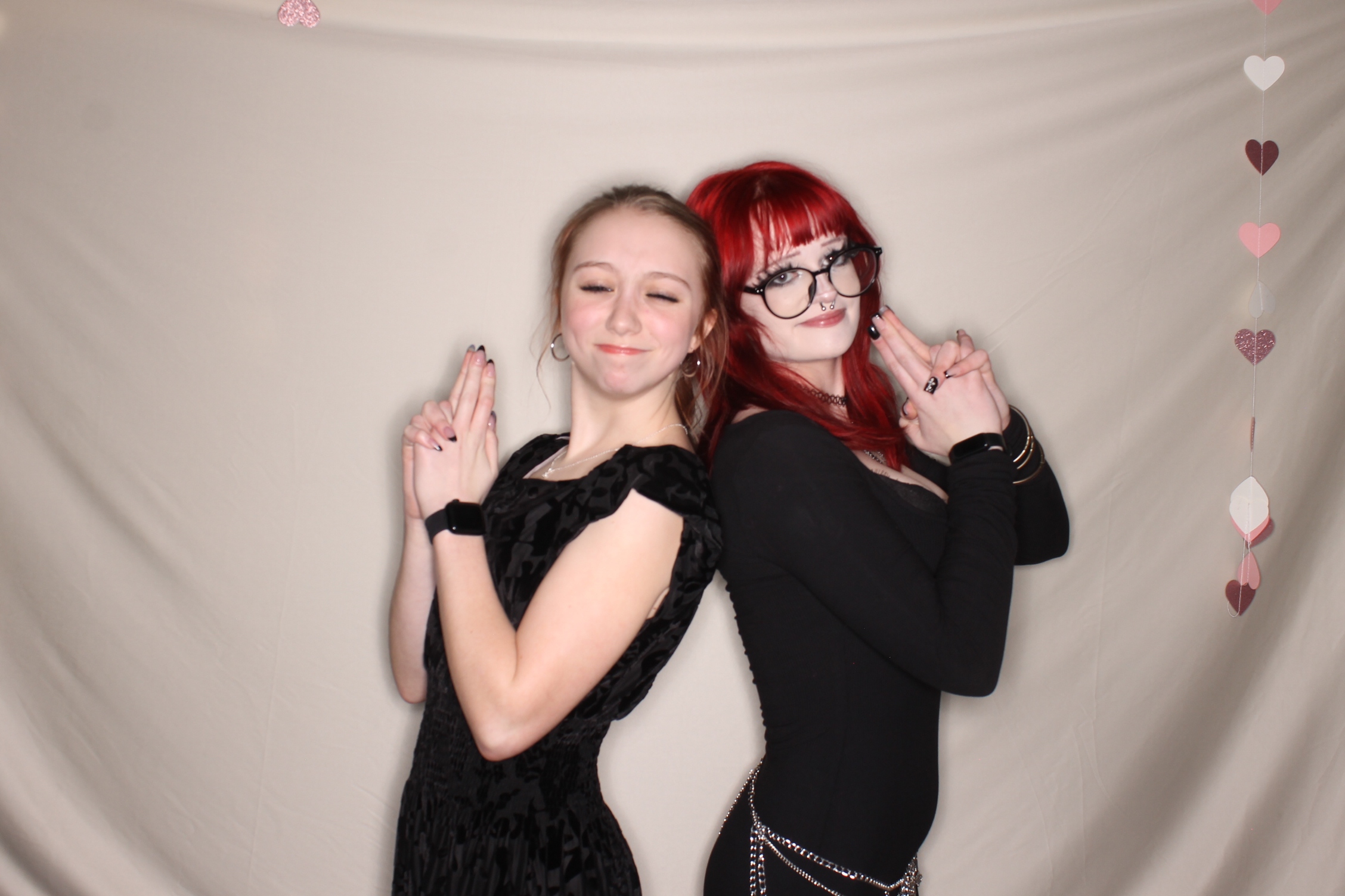 February Frost | View more photos from the event at gallery.photoboothcincy.com/u/PhotoBoothCincy/February-Frost