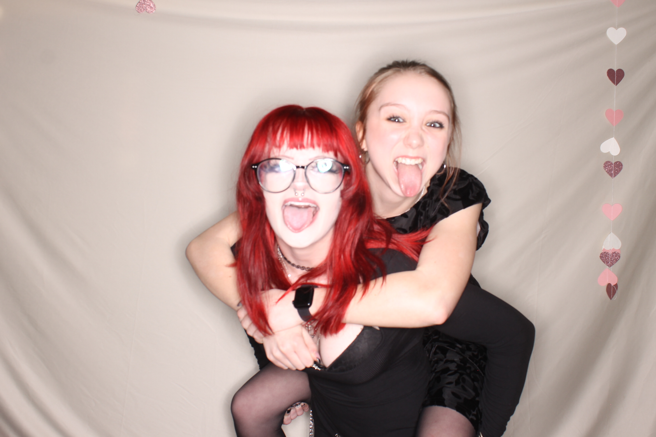 February Frost | View more photos from the event at gallery.photoboothcincy.com/u/PhotoBoothCincy/February-Frost