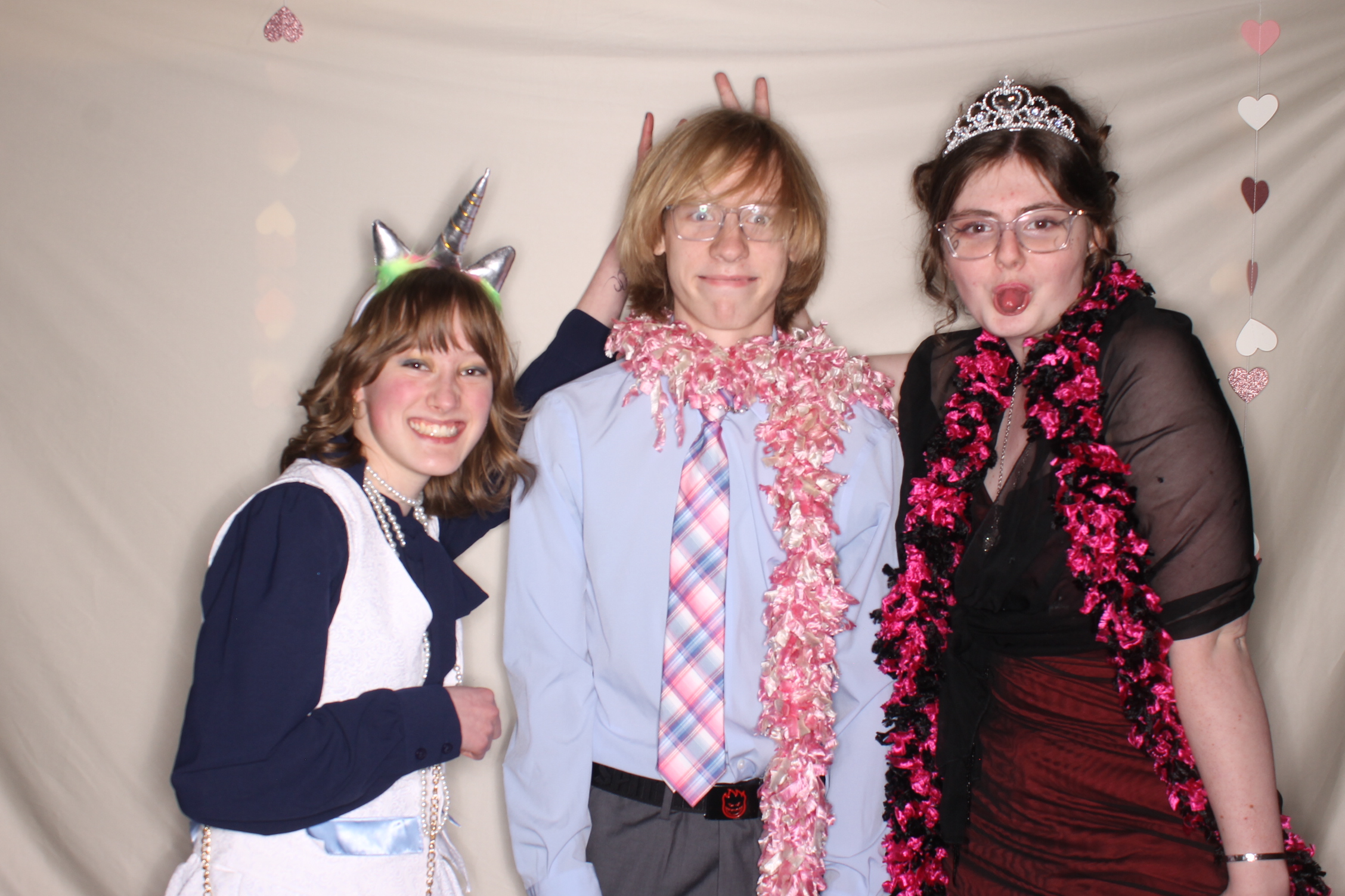 February Frost | View more photos from the event at gallery.photoboothcincy.com/u/PhotoBoothCincy/February-Frost