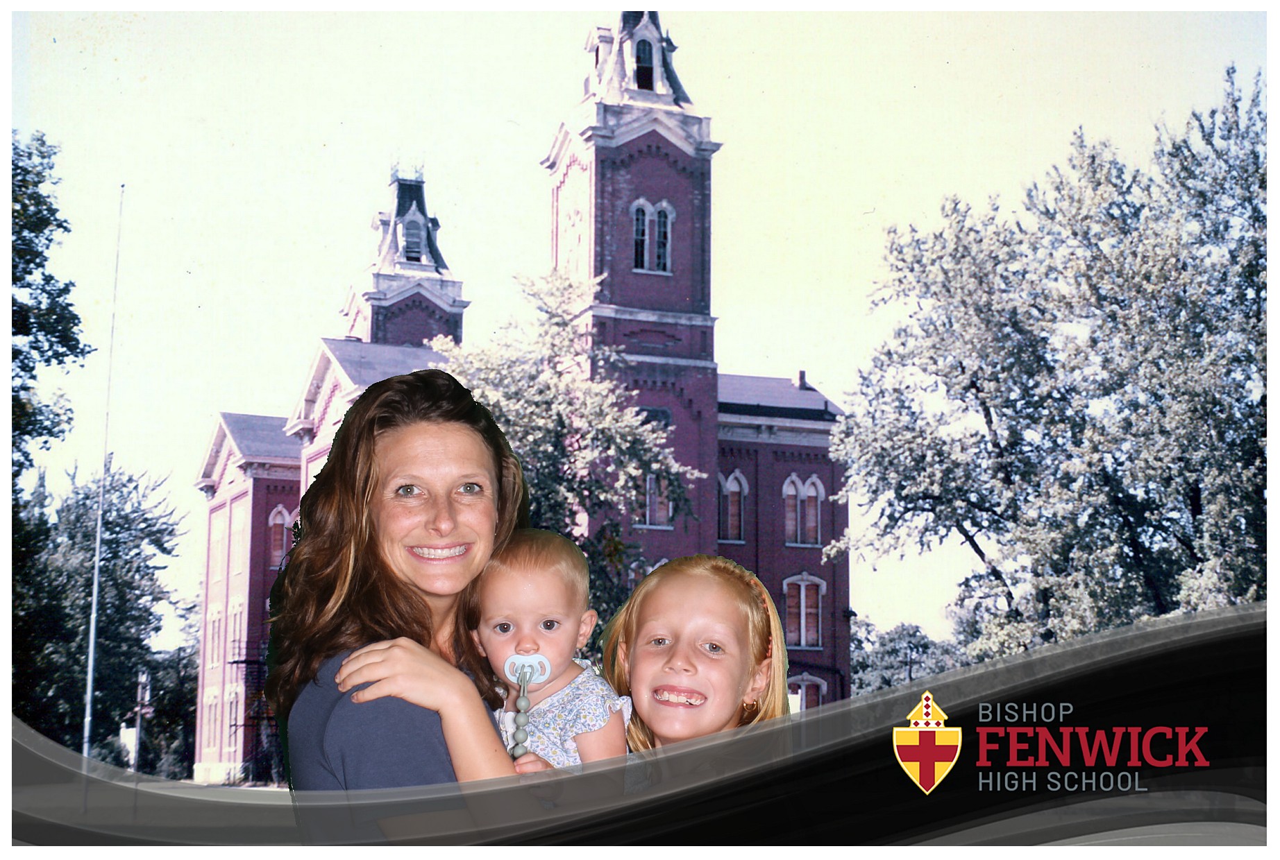 Fenwick Alumni Dinner | View more photos from the event at gallery.photoboothcincy.com/u/PhotoBoothCincy/Fenwick-Alumni-Dinner