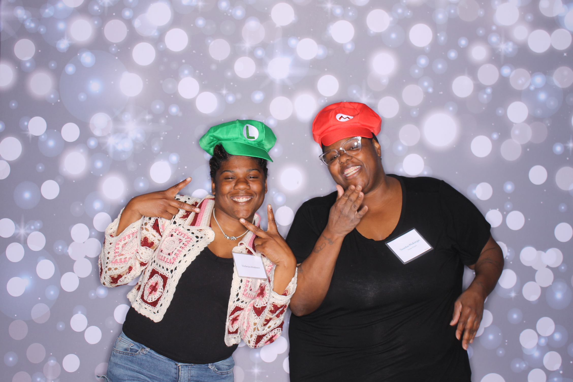 Foster Parent Appreciation Dinner | View more photos from the event at gallery.photoboothcincy.com/u/PhotoBoothCincy/Foster-Parent-Appreciation-Dinner