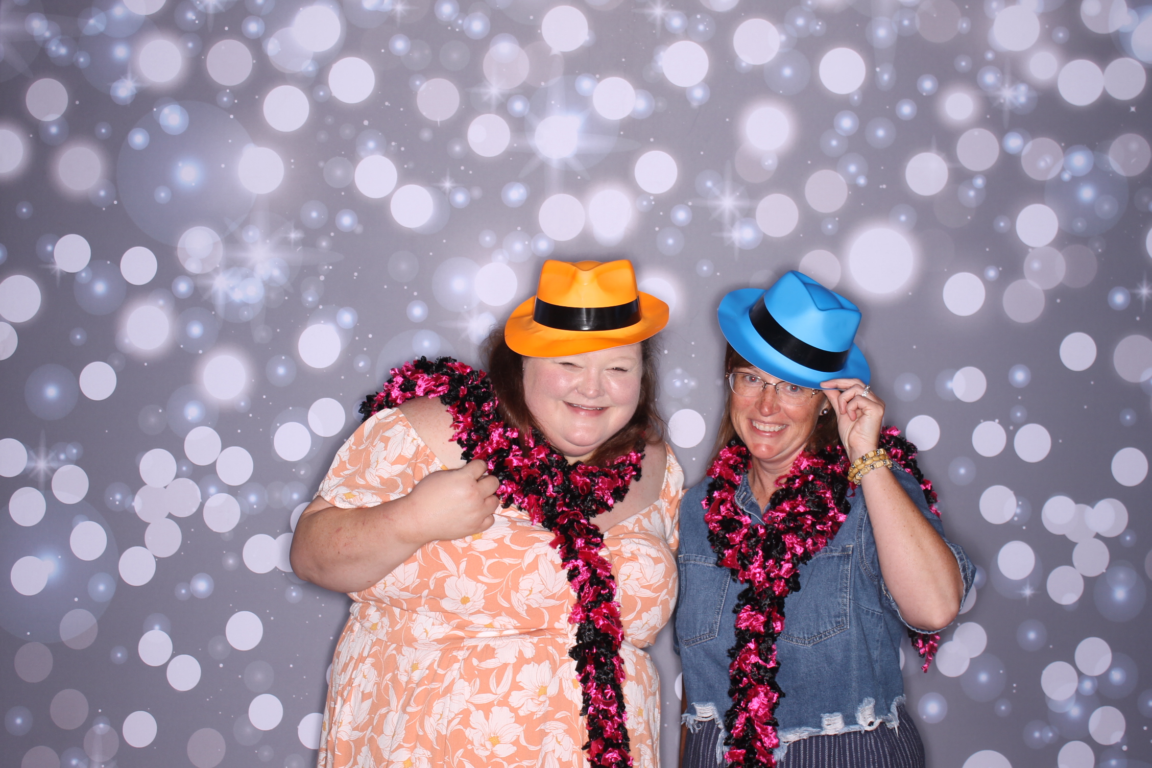Foster Parent Appreciation Dinner | View more photos from the event at gallery.photoboothcincy.com/u/PhotoBoothCincy/Foster-Parent-Appreciation-Dinner