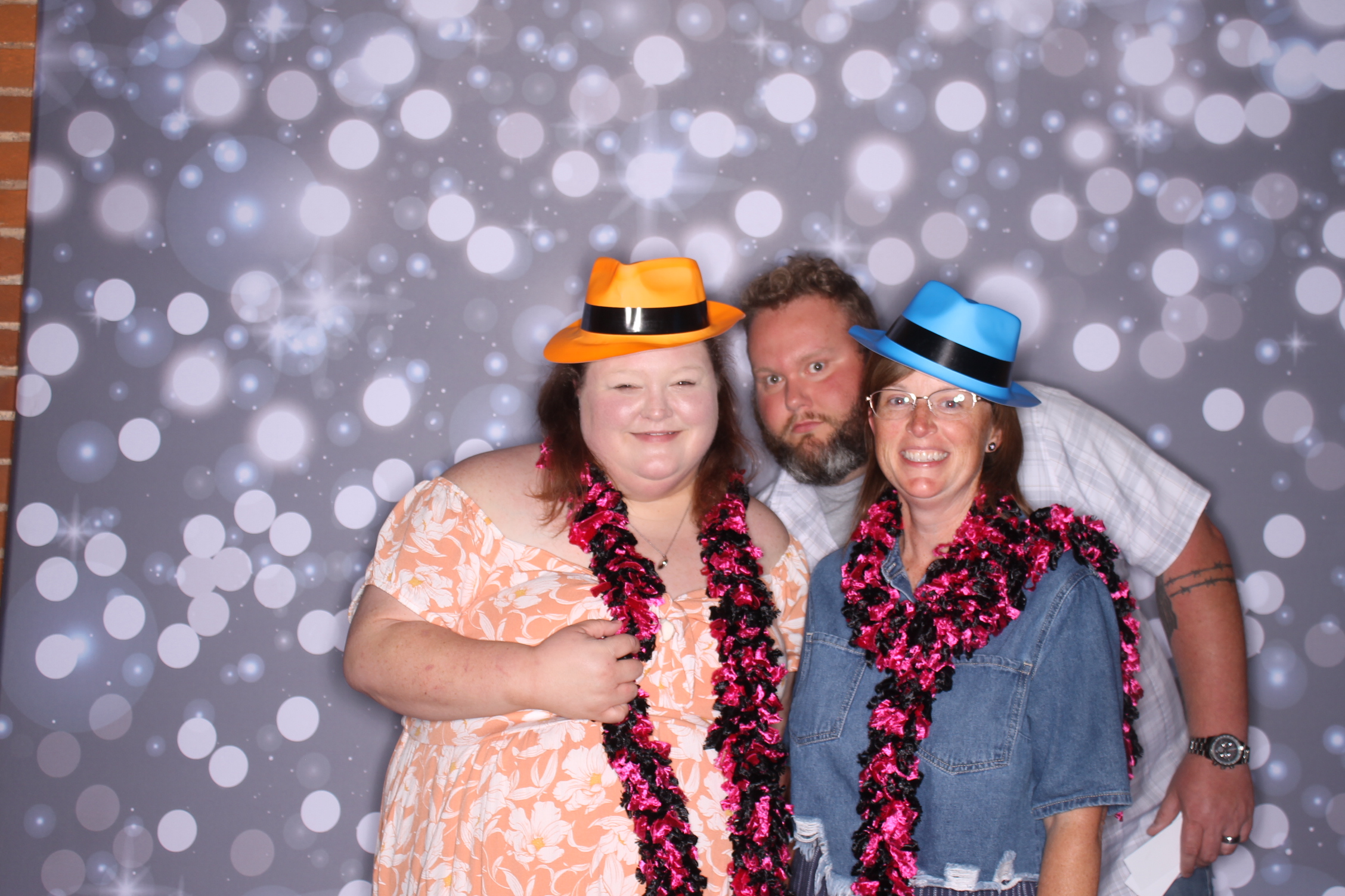 Foster Parent Appreciation Dinner | View more photos from the event at gallery.photoboothcincy.com/u/PhotoBoothCincy/Foster-Parent-Appreciation-Dinner