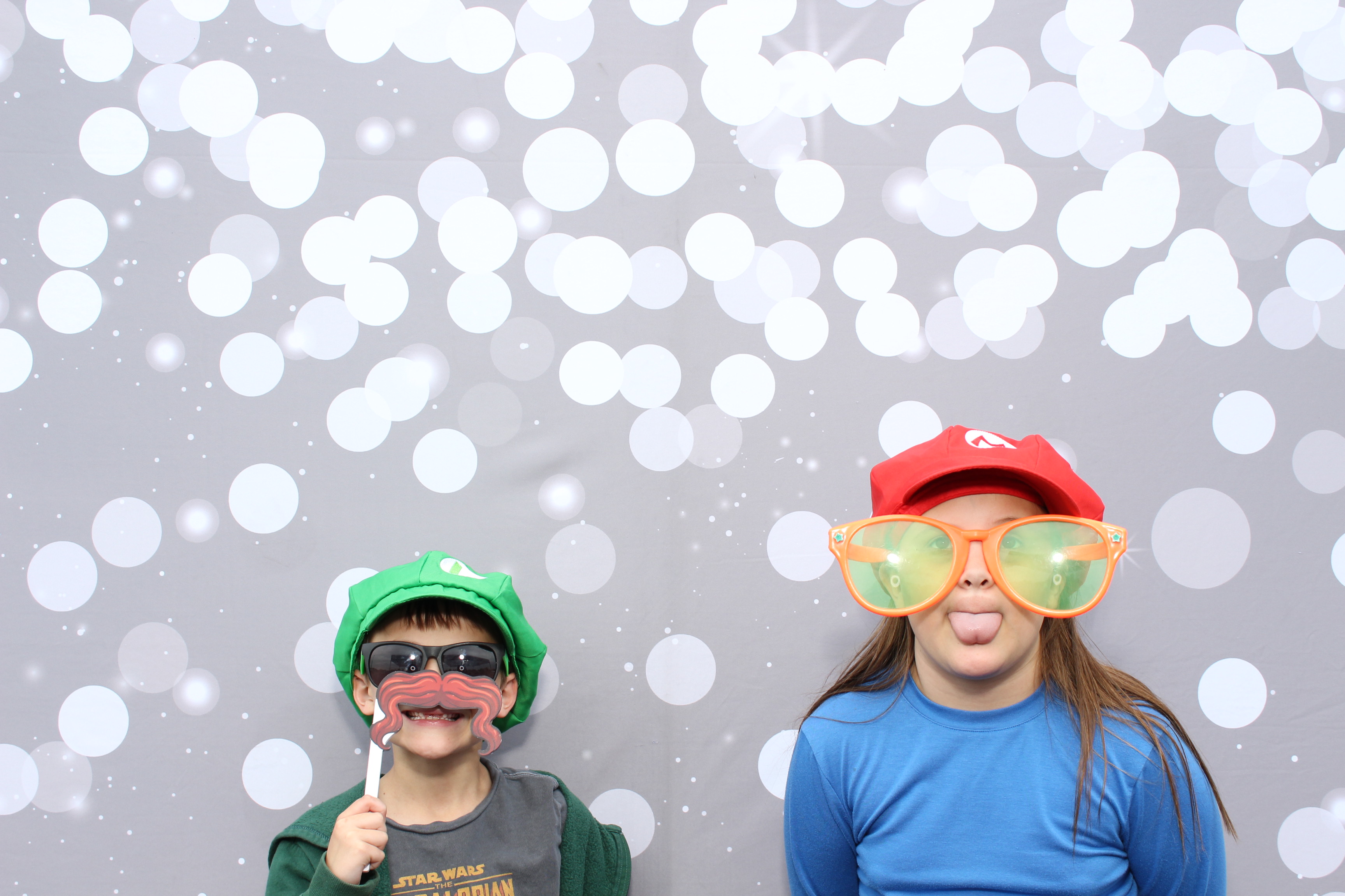 Freedom Elementary Family Fun Night | View more photos from the event at gallery.photoboothcincy.com/u/PhotoBoothCincy/Freedom-Elementary-Family-Fun-Night-0
