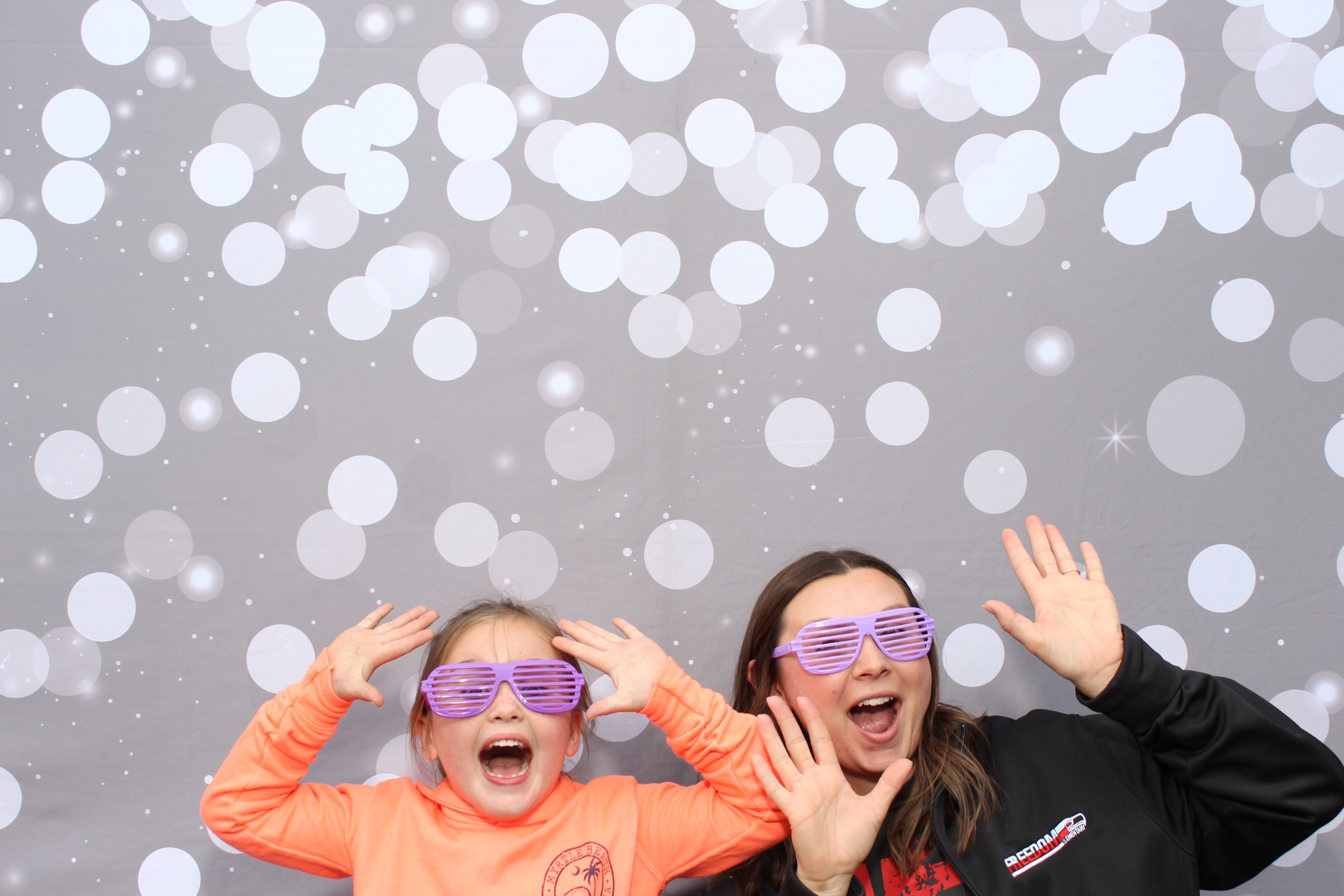 Freedom Elementary Family Fun Night | View more photos from the event at gallery.photoboothcincy.com/u/PhotoBoothCincy/Freedom-Elementary-Family-Fun-Night-0