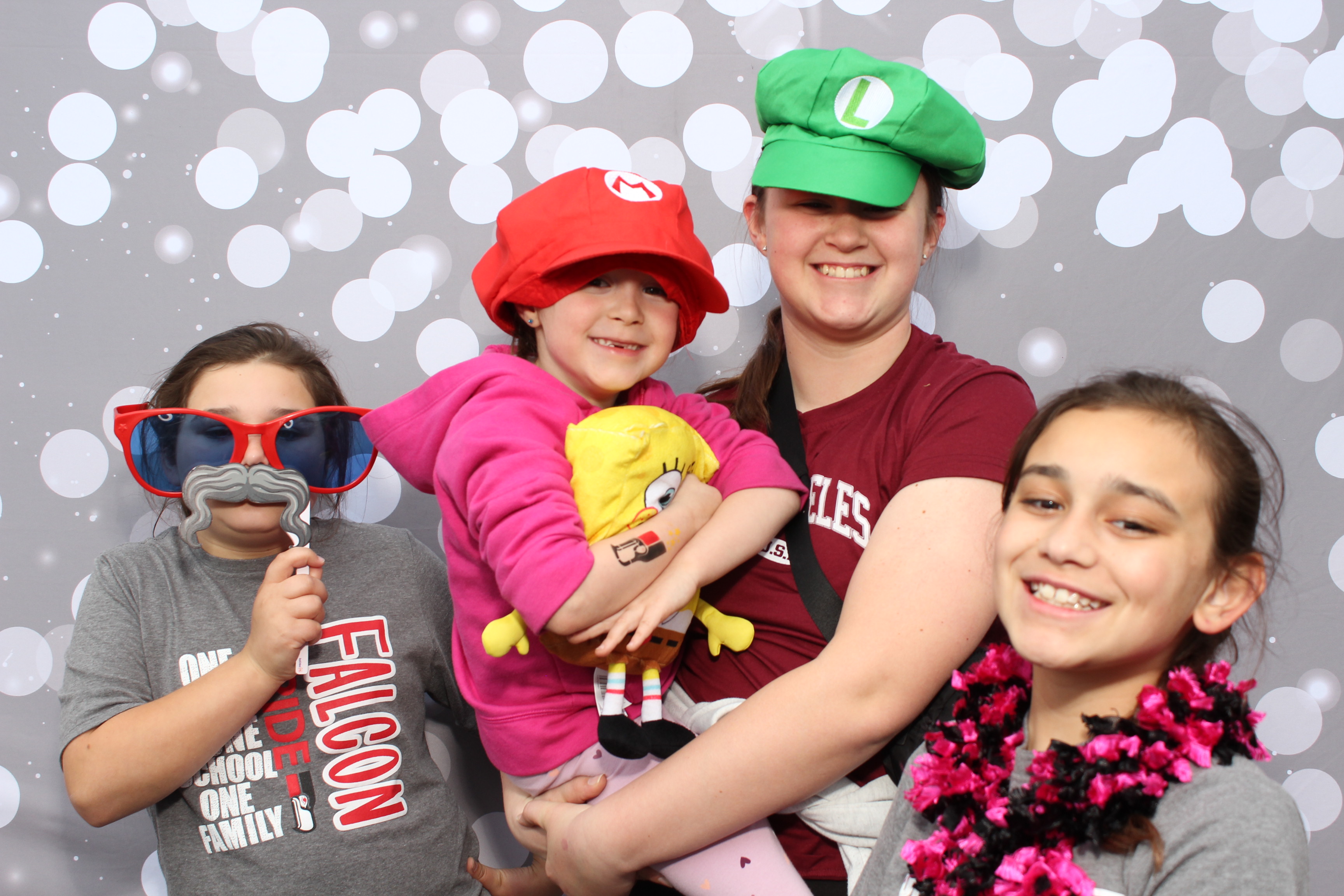 Freedom Elementary Family Fun Night | View more photos from the event at gallery.photoboothcincy.com/u/PhotoBoothCincy/Freedom-Elementary-Family-Fun-Night-0