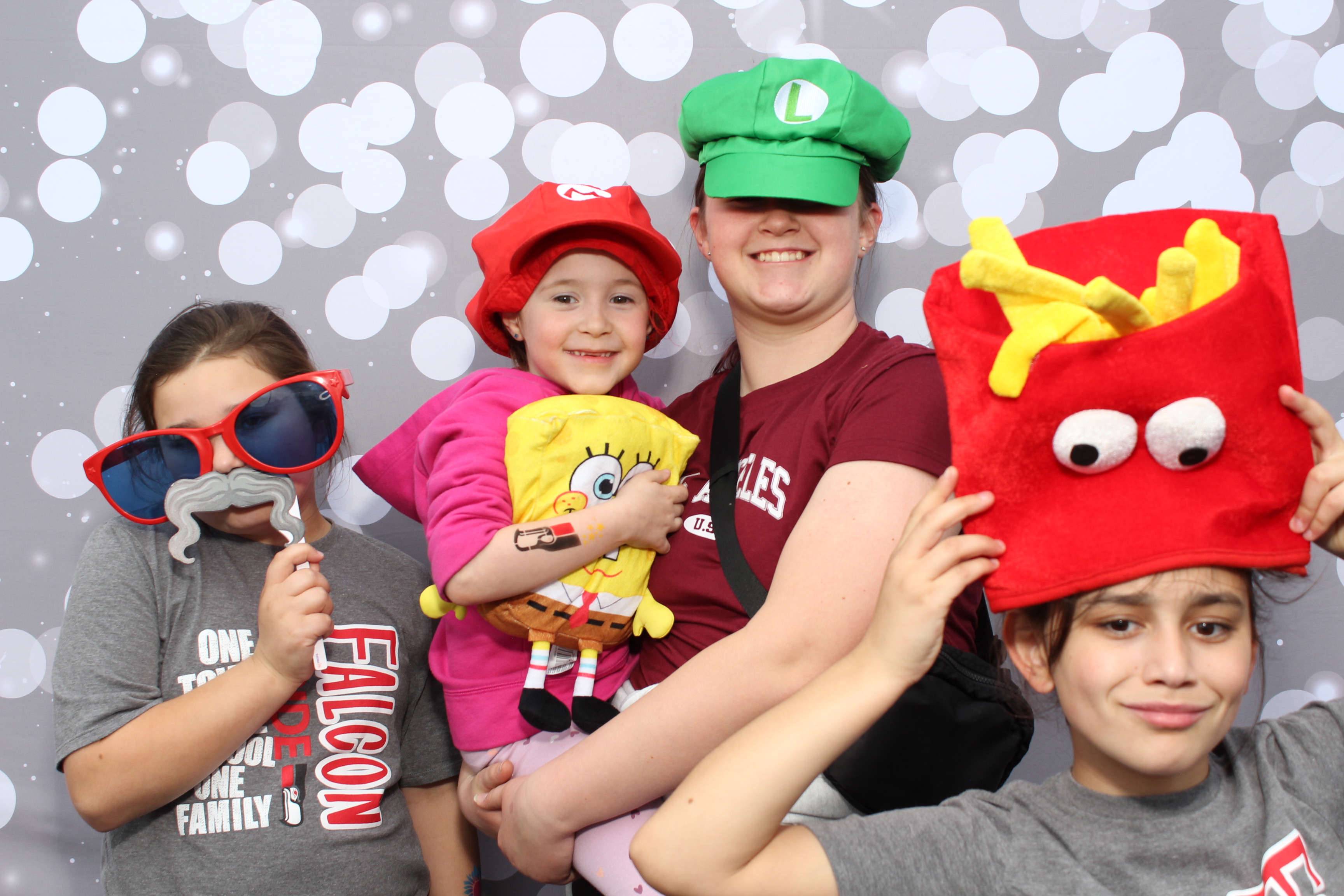 Freedom Elementary Family Fun Night | View more photos from the event at gallery.photoboothcincy.com/u/PhotoBoothCincy/Freedom-Elementary-Family-Fun-Night-0