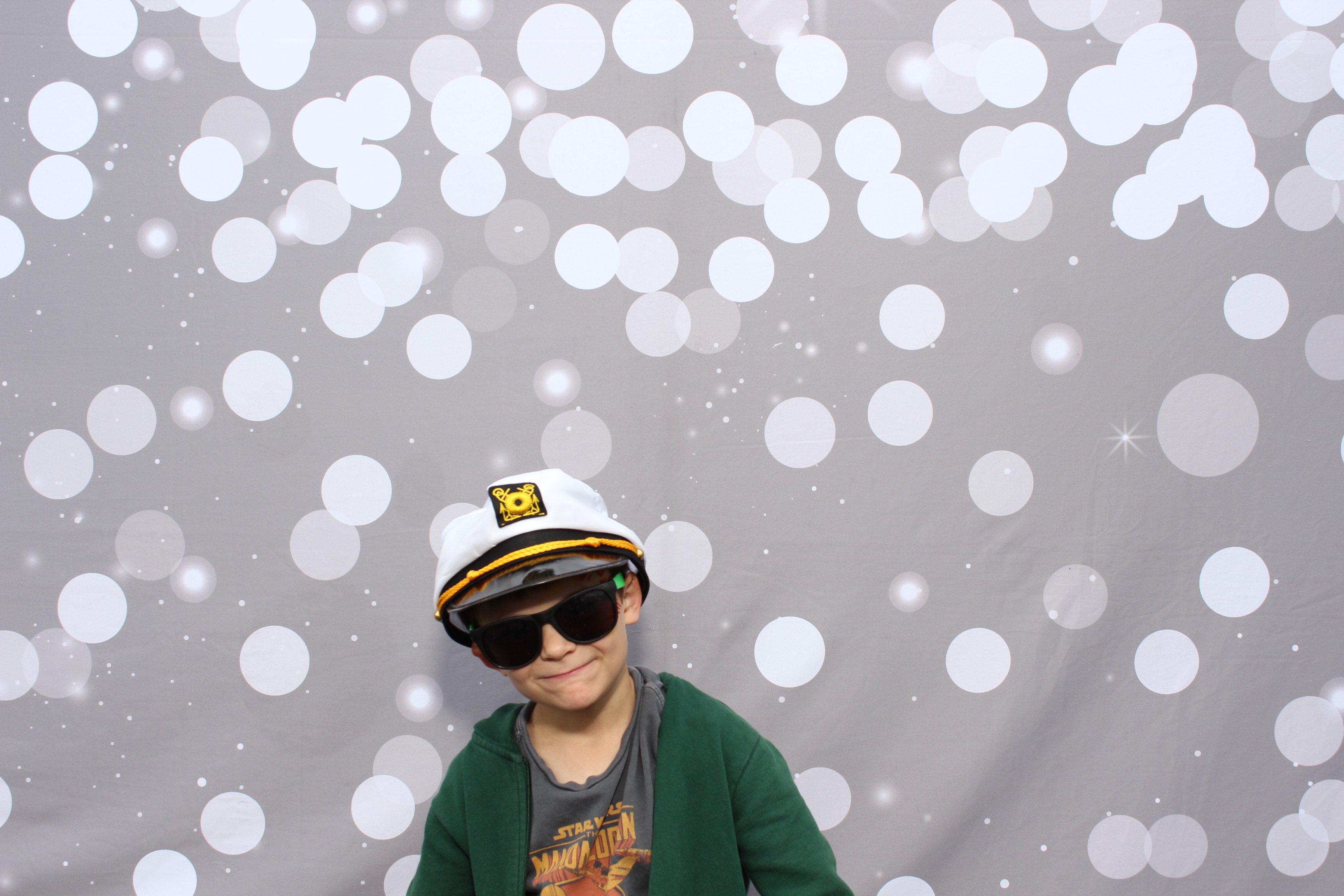 Freedom Elementary Family Fun Night | View more photos from the event at gallery.photoboothcincy.com/u/PhotoBoothCincy/Freedom-Elementary-Family-Fun-Night-0