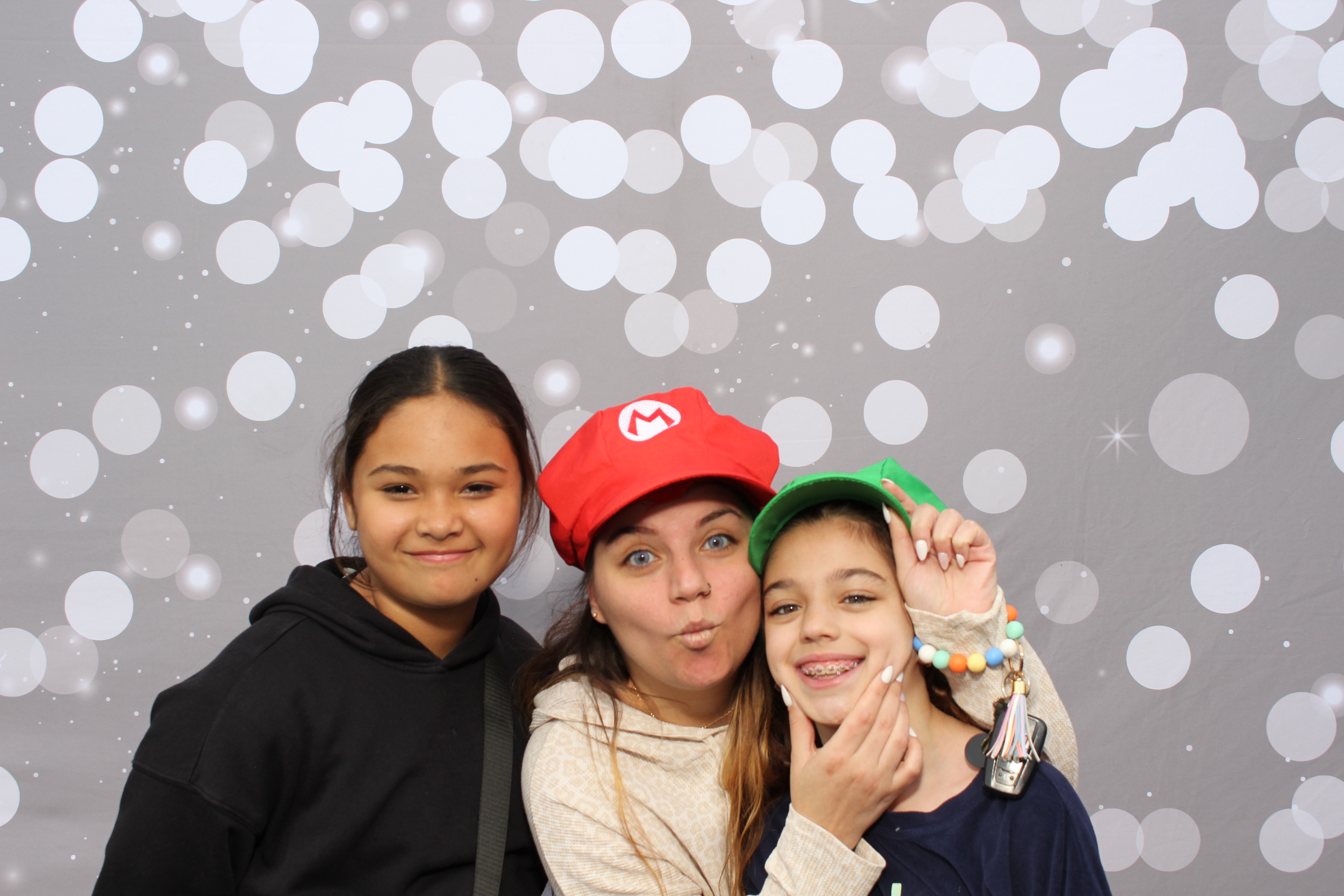 Freedom Elementary Family Fun Night | View more photos from the event at gallery.photoboothcincy.com/u/PhotoBoothCincy/Freedom-Elementary-Family-Fun-Night-0