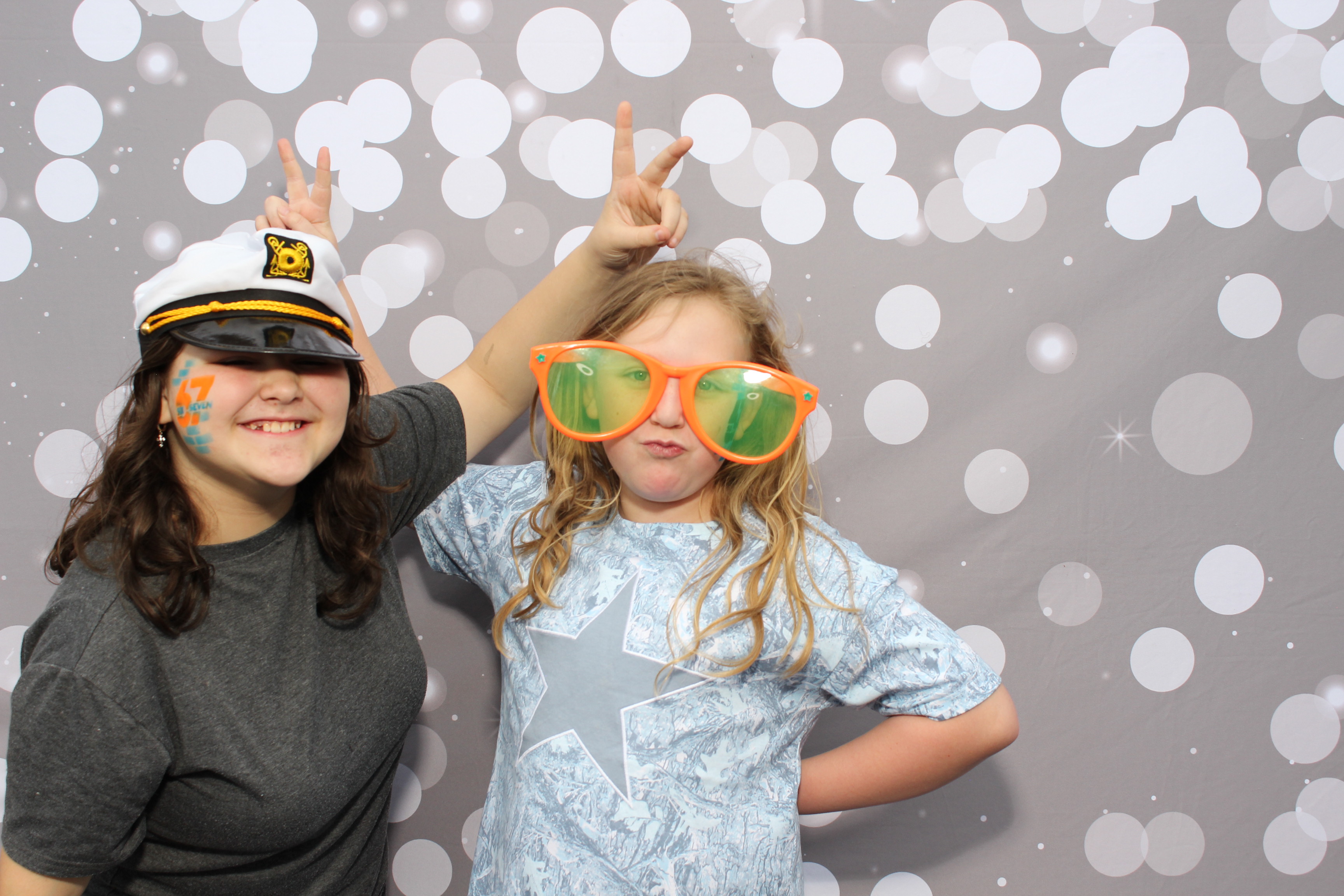Freedom Elementary Family Fun Night | View more photos from the event at gallery.photoboothcincy.com/u/PhotoBoothCincy/Freedom-Elementary-Family-Fun-Night-0