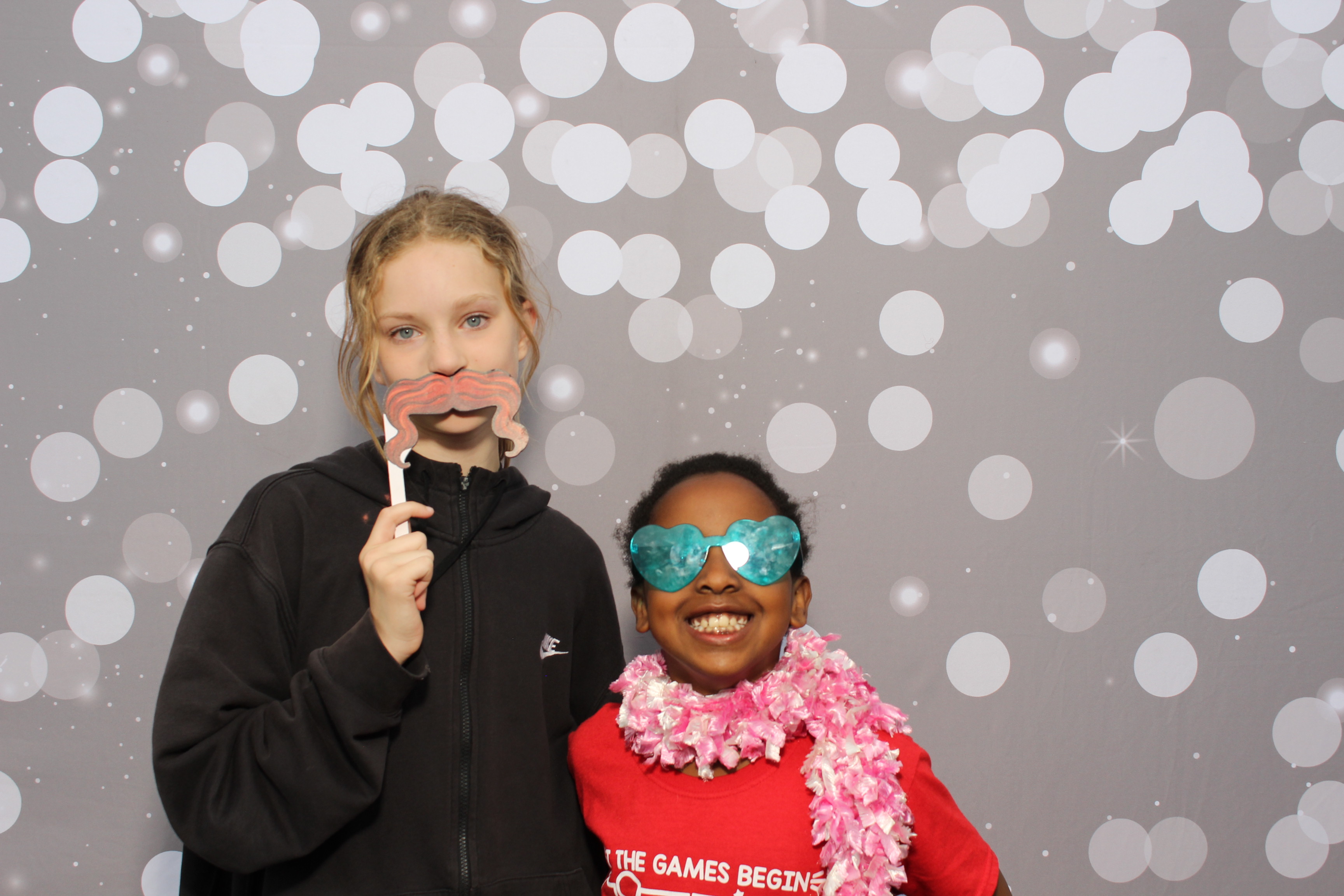 Freedom Elementary Family Fun Night | View more photos from the event at gallery.photoboothcincy.com/u/PhotoBoothCincy/Freedom-Elementary-Family-Fun-Night-0