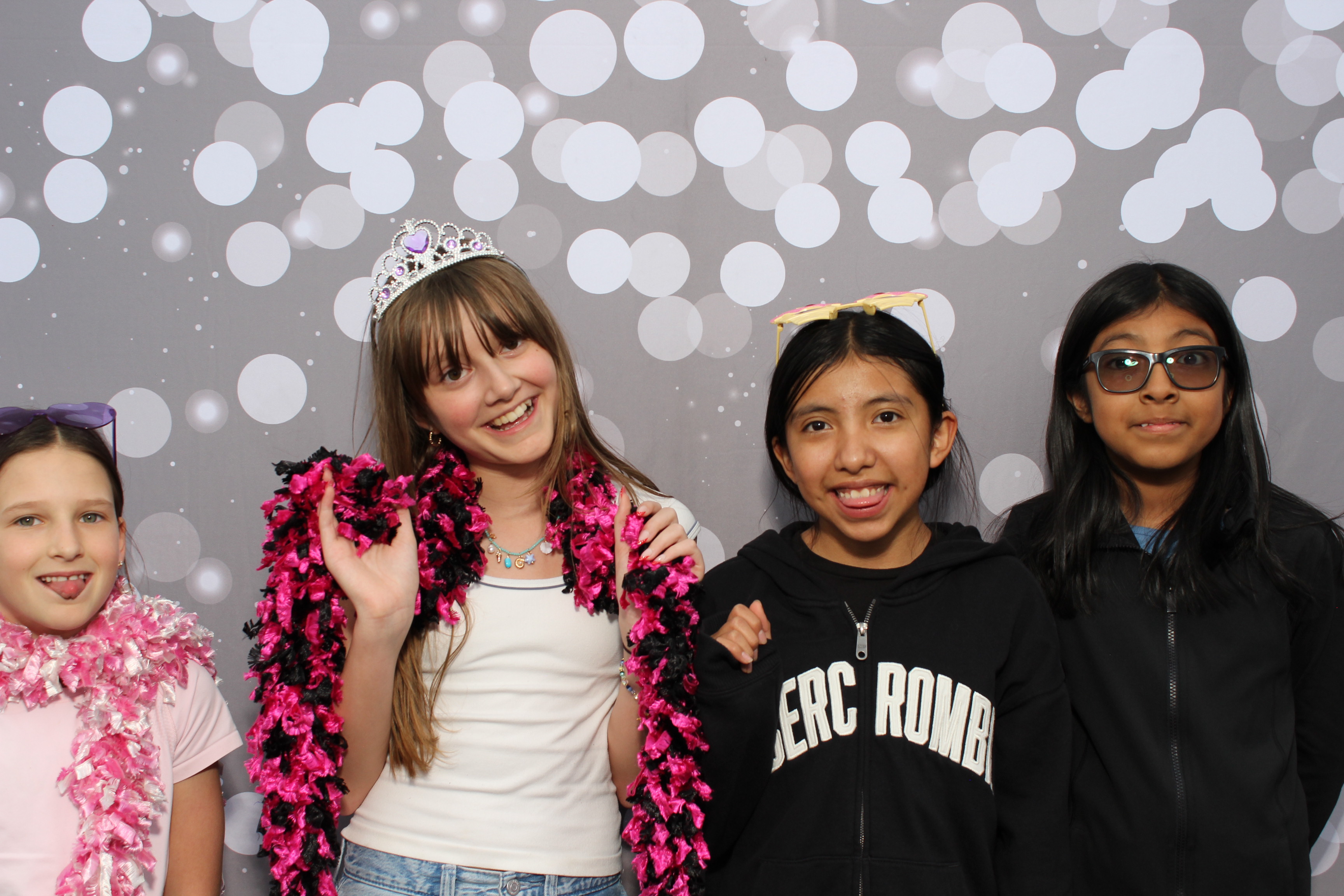Freedom Elementary Family Fun Night | View more photos from the event at gallery.photoboothcincy.com/u/PhotoBoothCincy/Freedom-Elementary-Family-Fun-Night-0