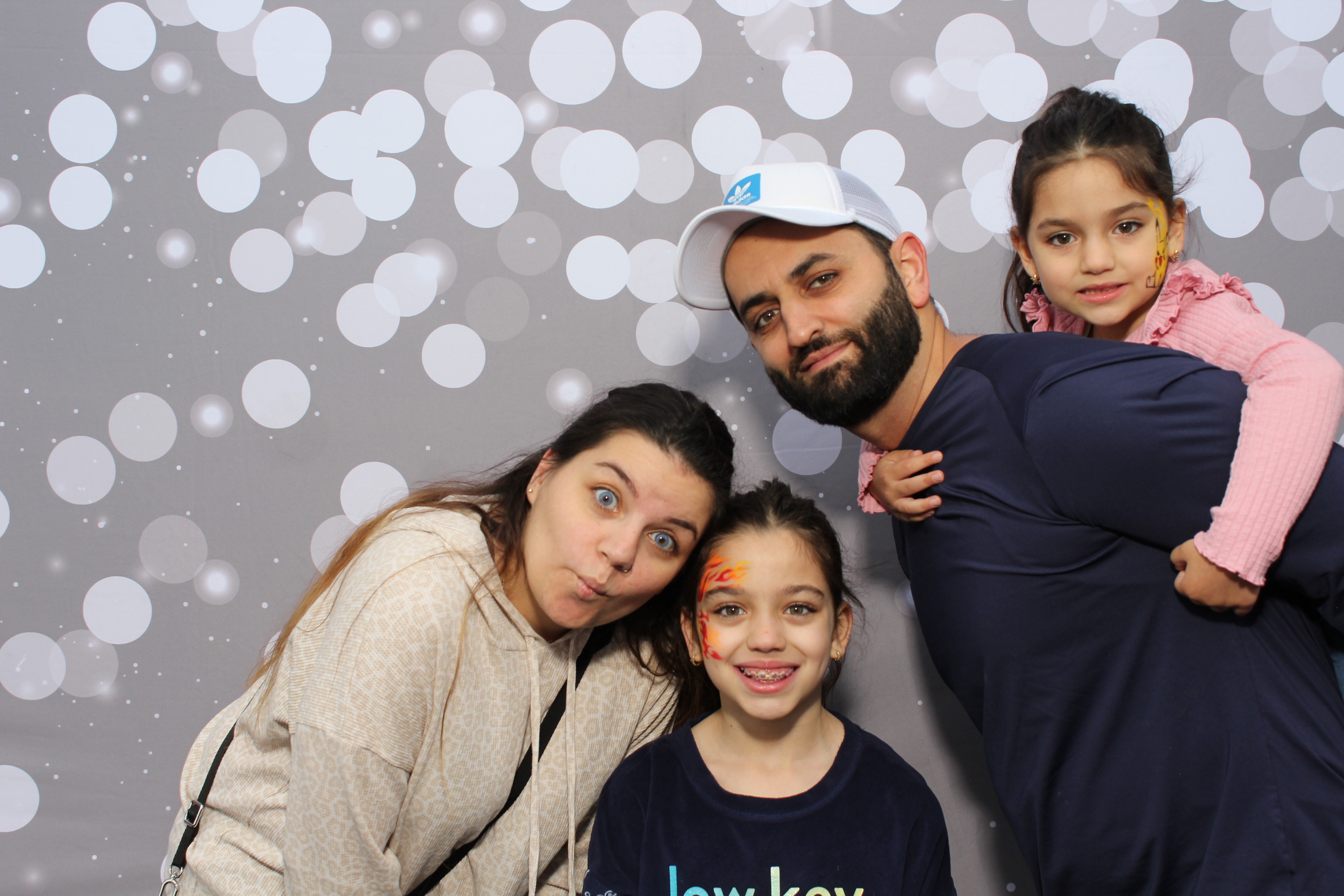 Freedom Elementary Family Fun Night | View more photos from the event at gallery.photoboothcincy.com/u/PhotoBoothCincy/Freedom-Elementary-Family-Fun-Night-0