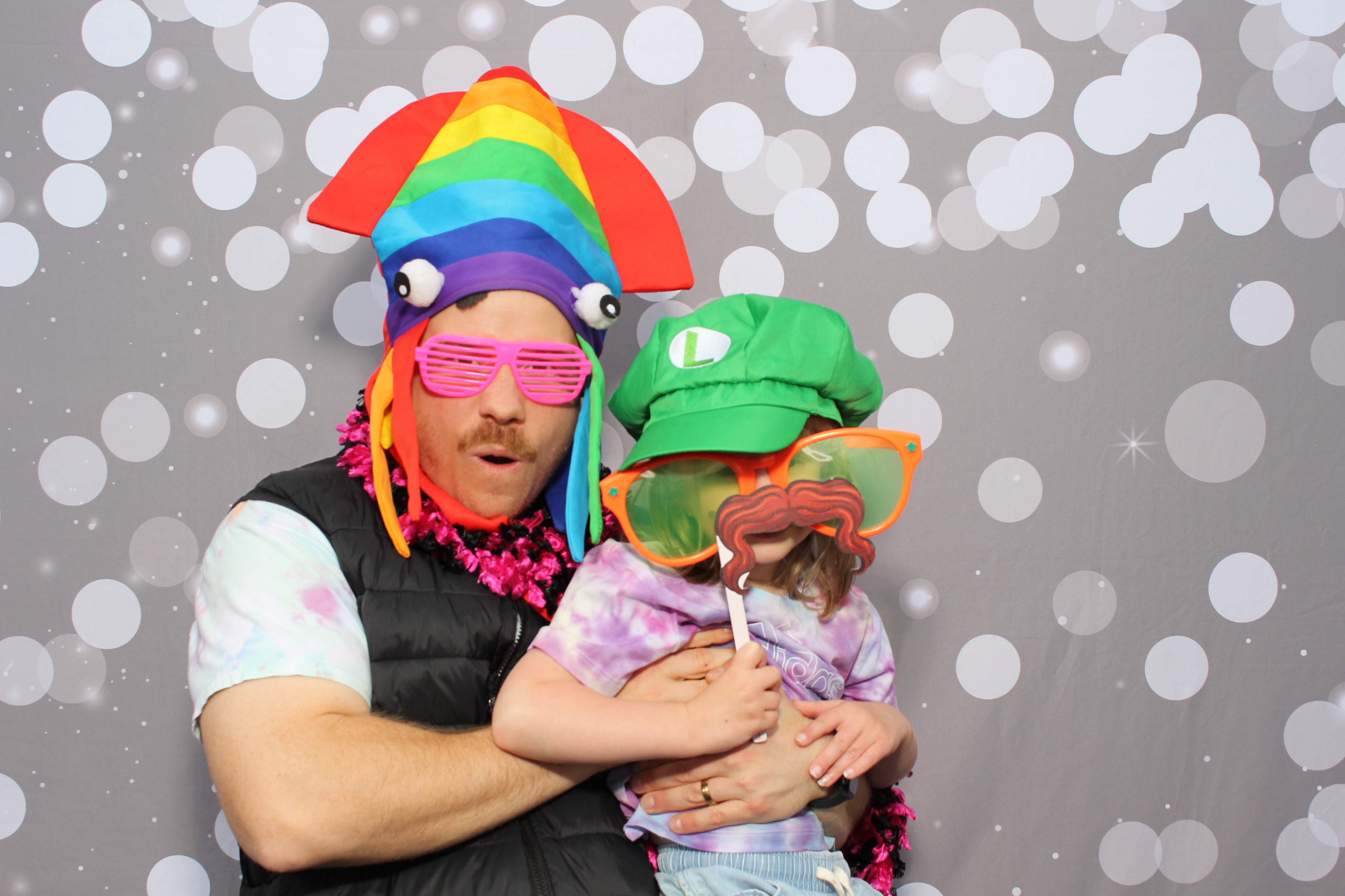 Freedom Elementary Family Fun Night | View more photos from the event at gallery.photoboothcincy.com/u/PhotoBoothCincy/Freedom-Elementary-Family-Fun-Night-0