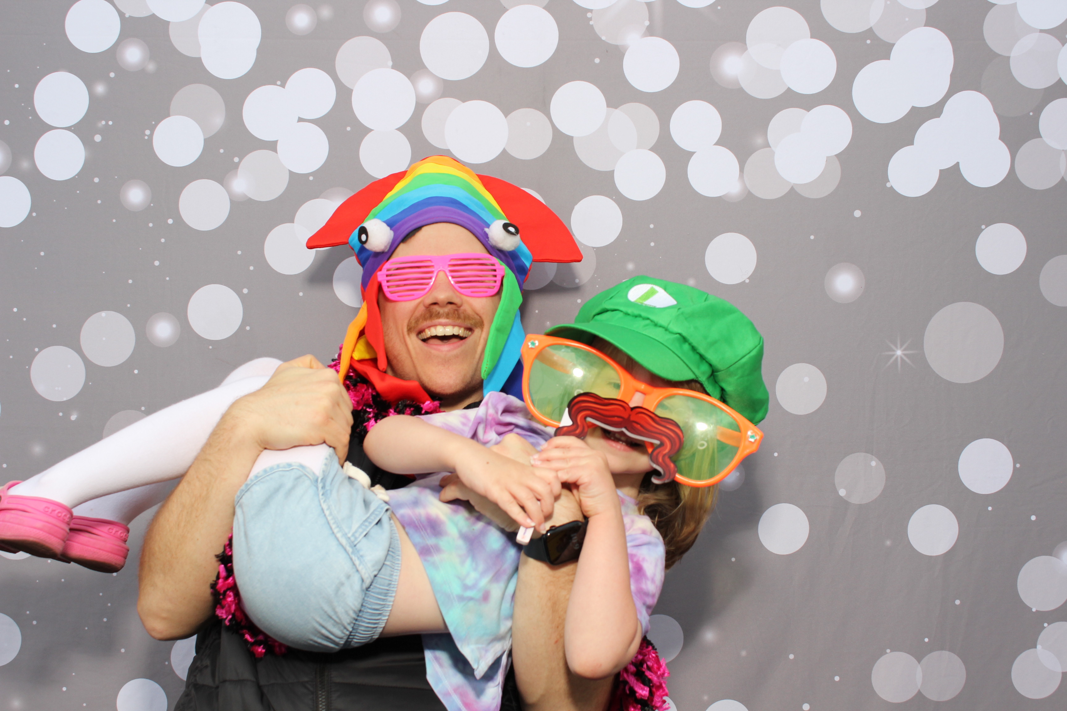 Freedom Elementary Family Fun Night | View more photos from the event at gallery.photoboothcincy.com/u/PhotoBoothCincy/Freedom-Elementary-Family-Fun-Night-0