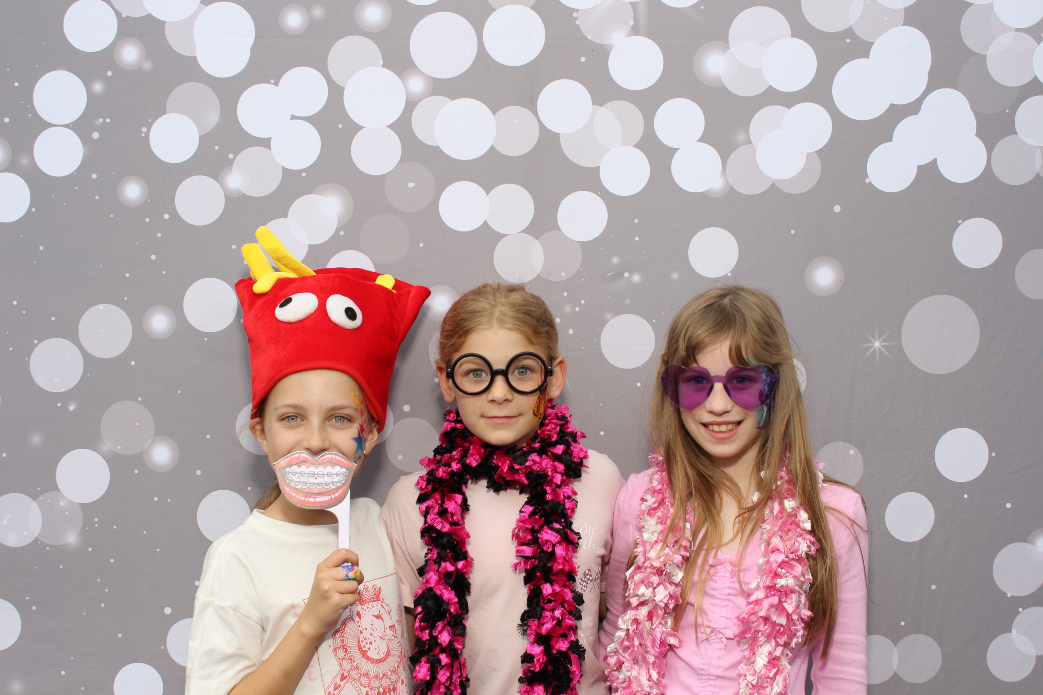 Freedom Elementary Family Fun Night | View more photos from the event at gallery.photoboothcincy.com/u/PhotoBoothCincy/Freedom-Elementary-Family-Fun-Night-0