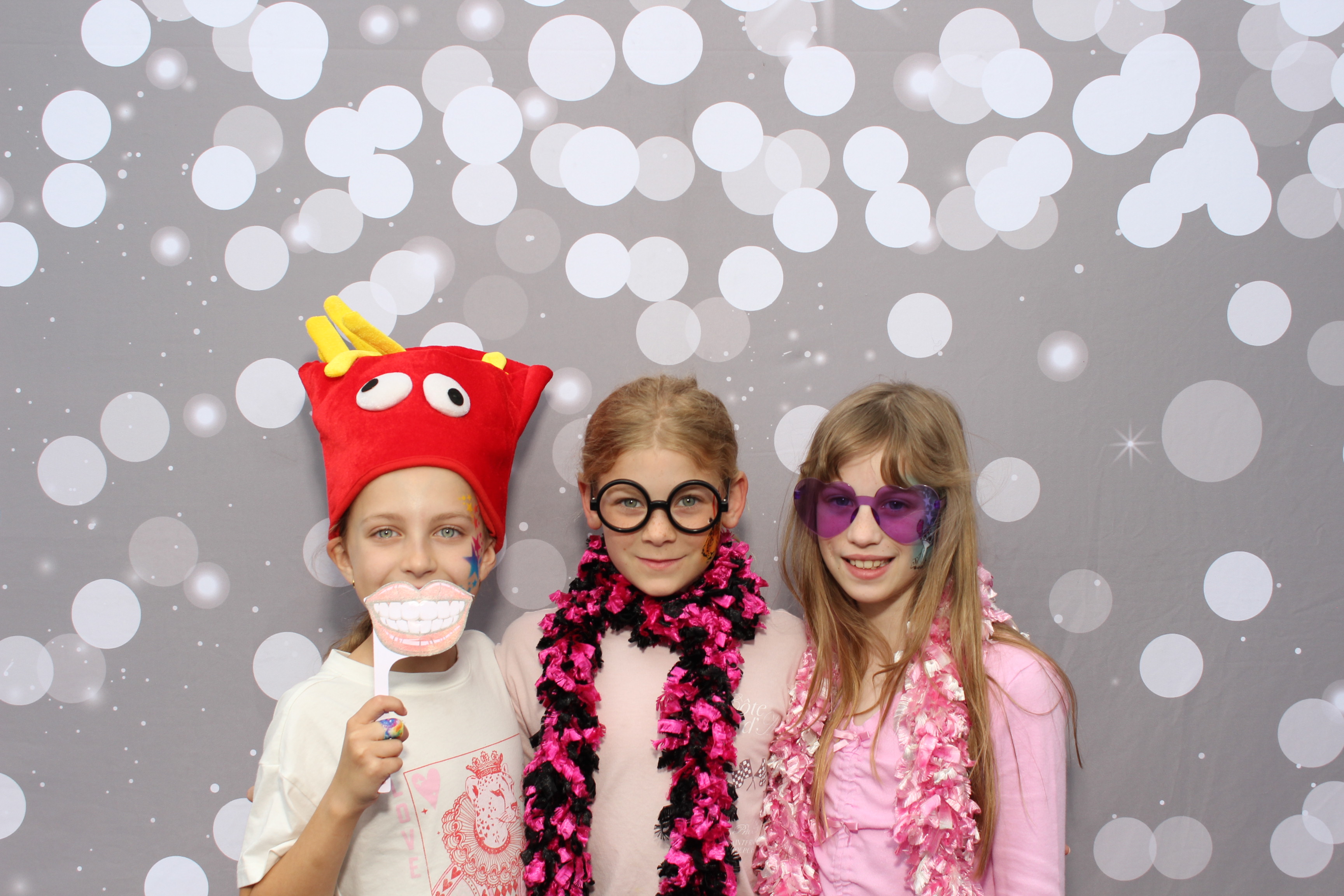 Freedom Elementary Family Fun Night | View more photos from the event at gallery.photoboothcincy.com/u/PhotoBoothCincy/Freedom-Elementary-Family-Fun-Night-0