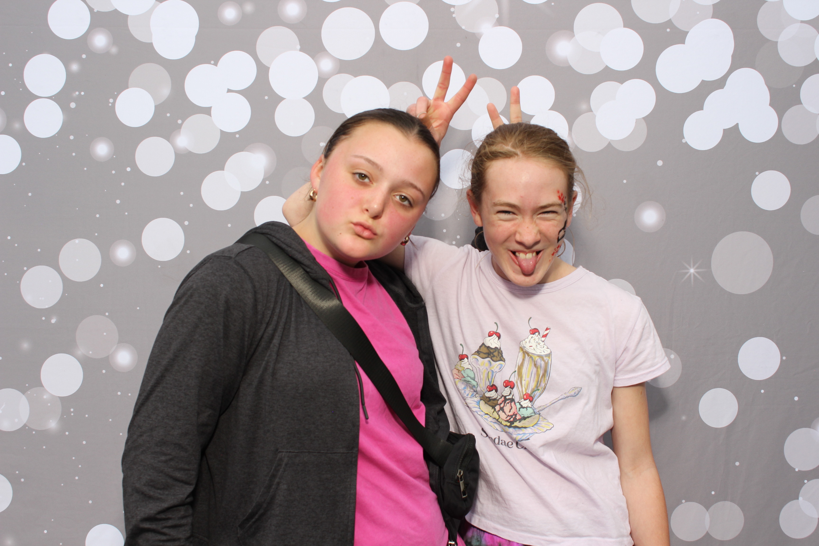 Freedom Elementary Family Fun Night | View more photos from the event at gallery.photoboothcincy.com/u/PhotoBoothCincy/Freedom-Elementary-Family-Fun-Night-0