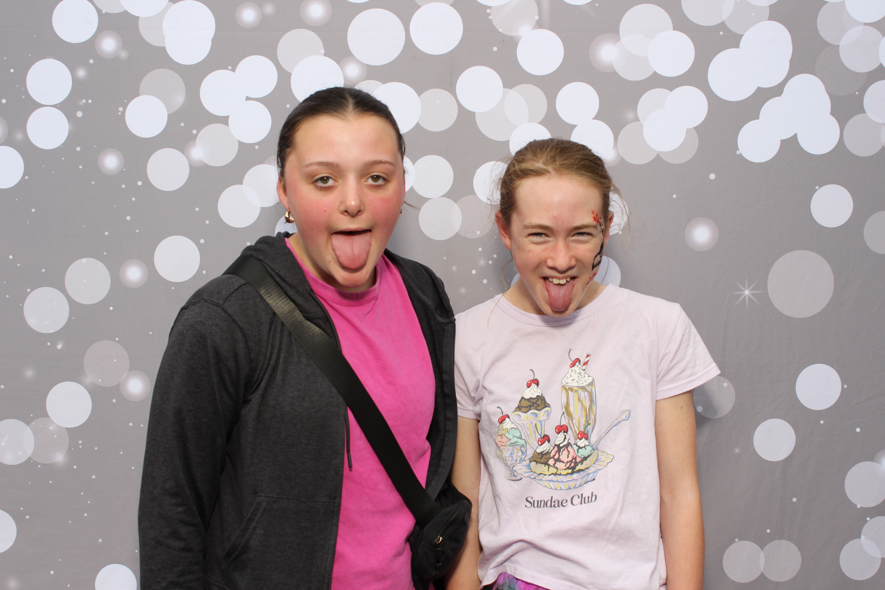 Freedom Elementary Family Fun Night | View more photos from the event at gallery.photoboothcincy.com/u/PhotoBoothCincy/Freedom-Elementary-Family-Fun-Night-0
