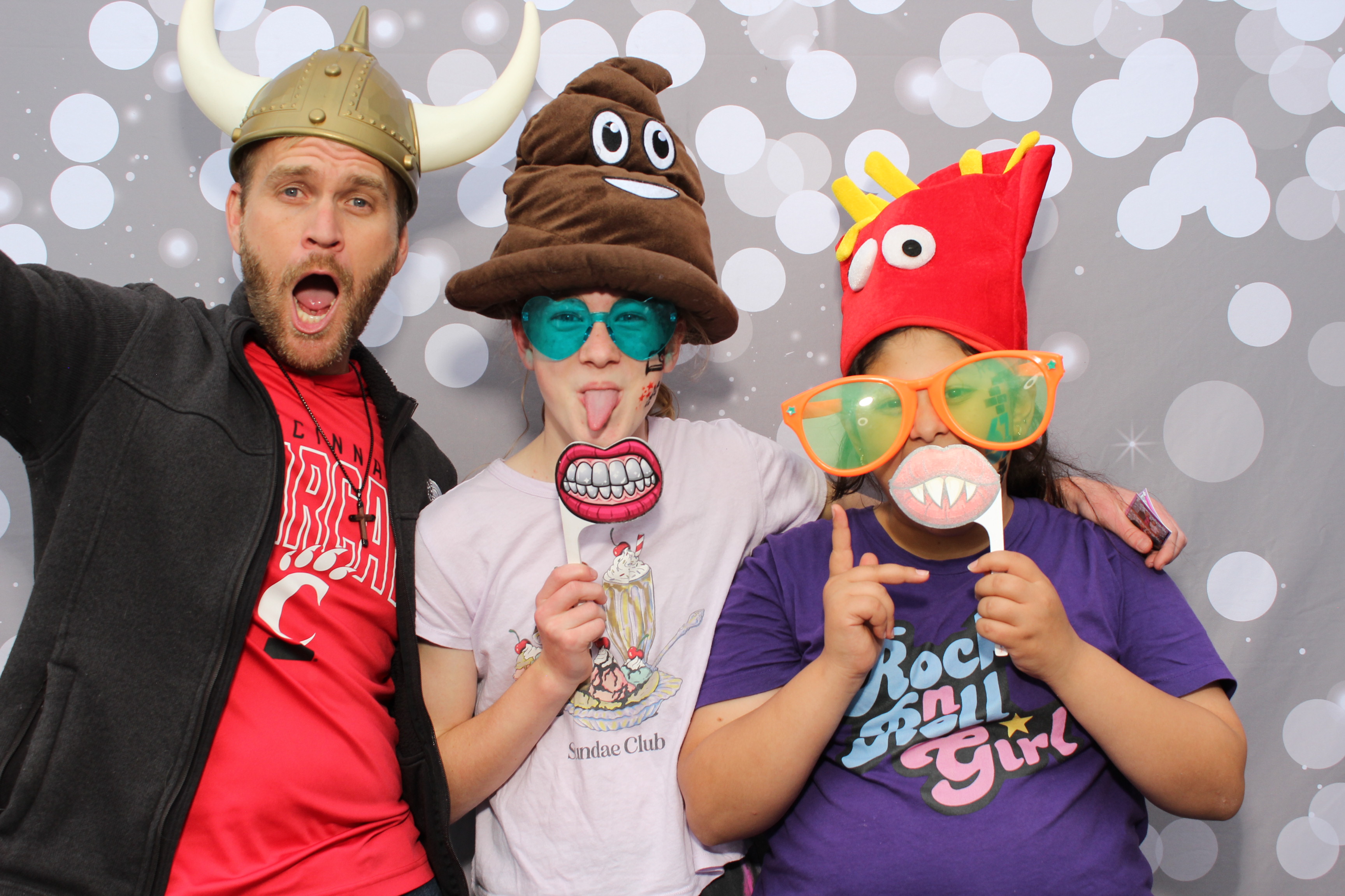 Freedom Elementary Family Fun Night | View more photos from the event at gallery.photoboothcincy.com/u/PhotoBoothCincy/Freedom-Elementary-Family-Fun-Night-0