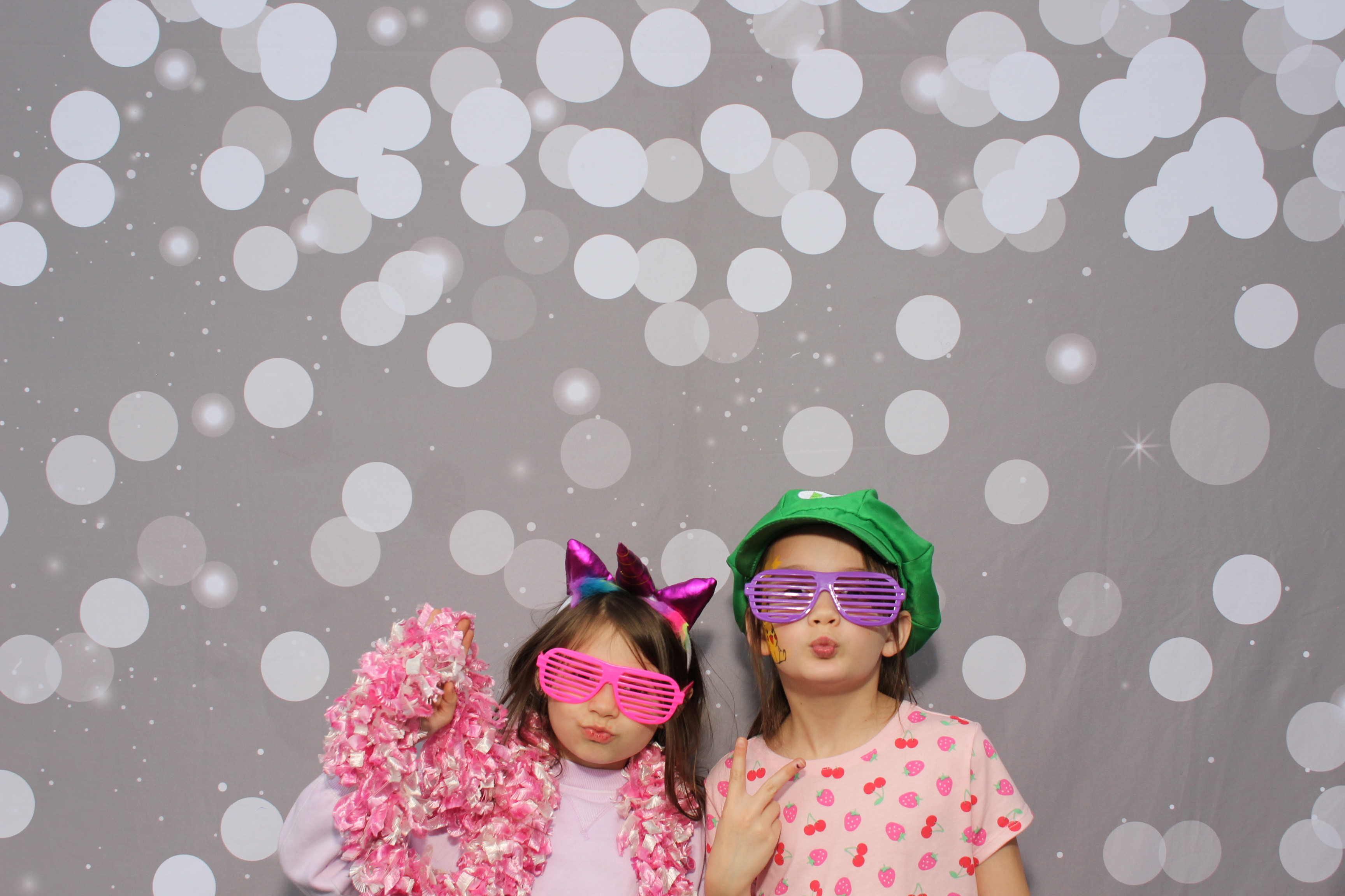 Freedom Elementary Family Fun Night | View more photos from the event at gallery.photoboothcincy.com/u/PhotoBoothCincy/Freedom-Elementary-Family-Fun-Night-0