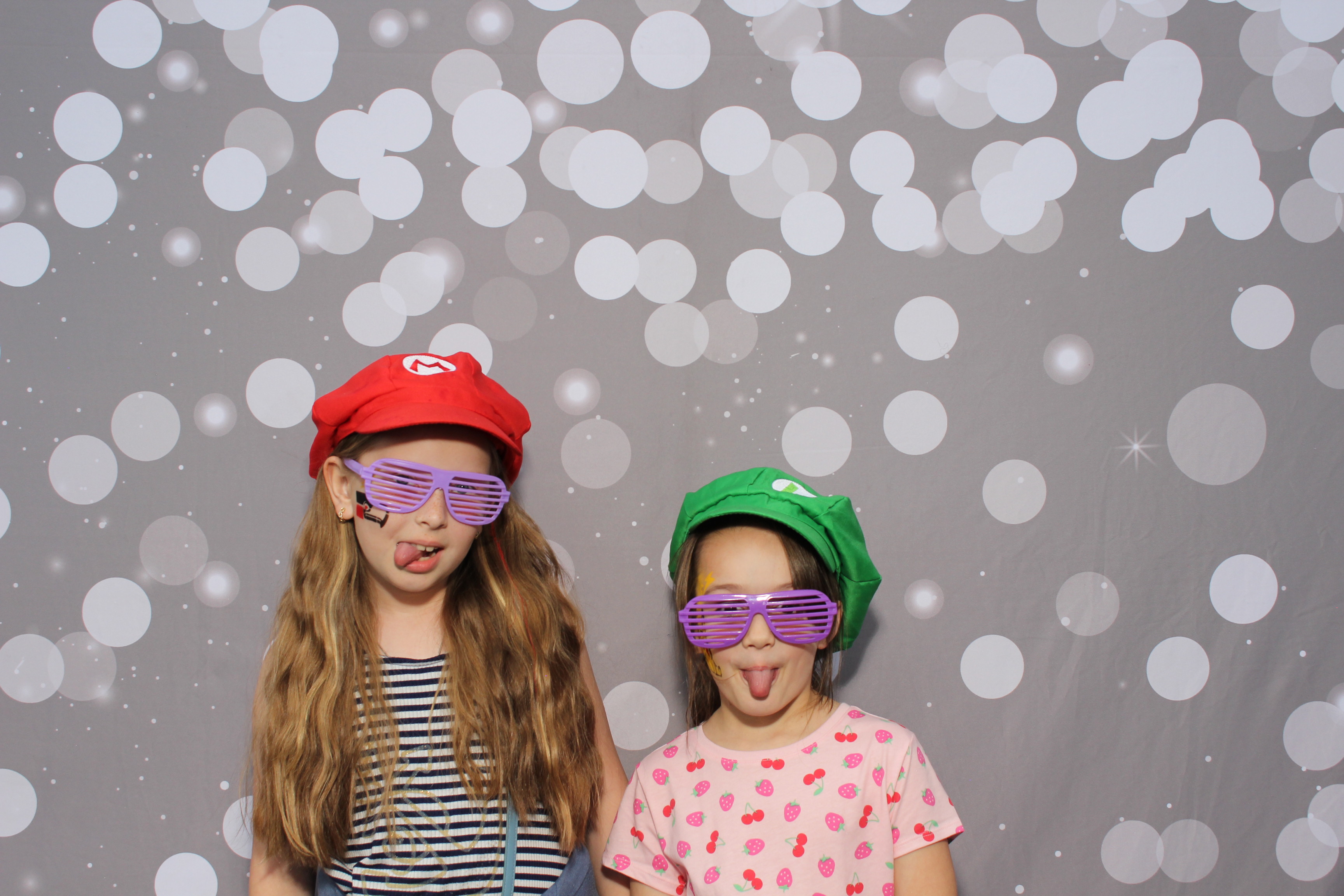 Freedom Elementary Family Fun Night | View more photos from the event at gallery.photoboothcincy.com/u/PhotoBoothCincy/Freedom-Elementary-Family-Fun-Night-0