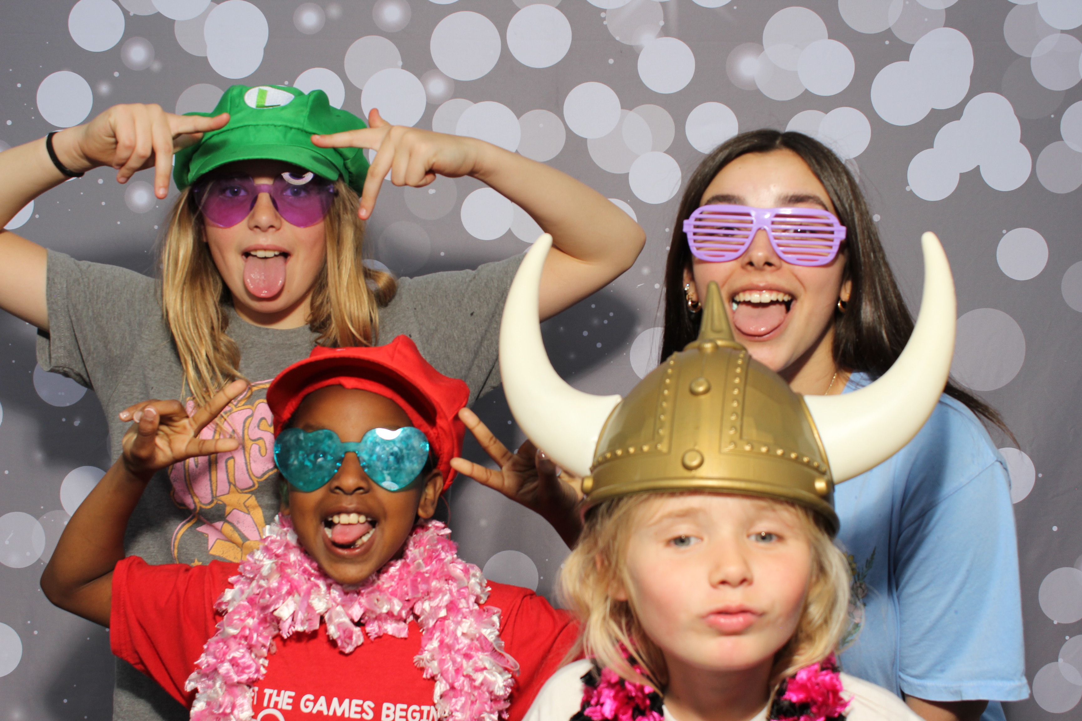 Freedom Elementary Family Fun Night | View more photos from the event at gallery.photoboothcincy.com/u/PhotoBoothCincy/Freedom-Elementary-Family-Fun-Night-0