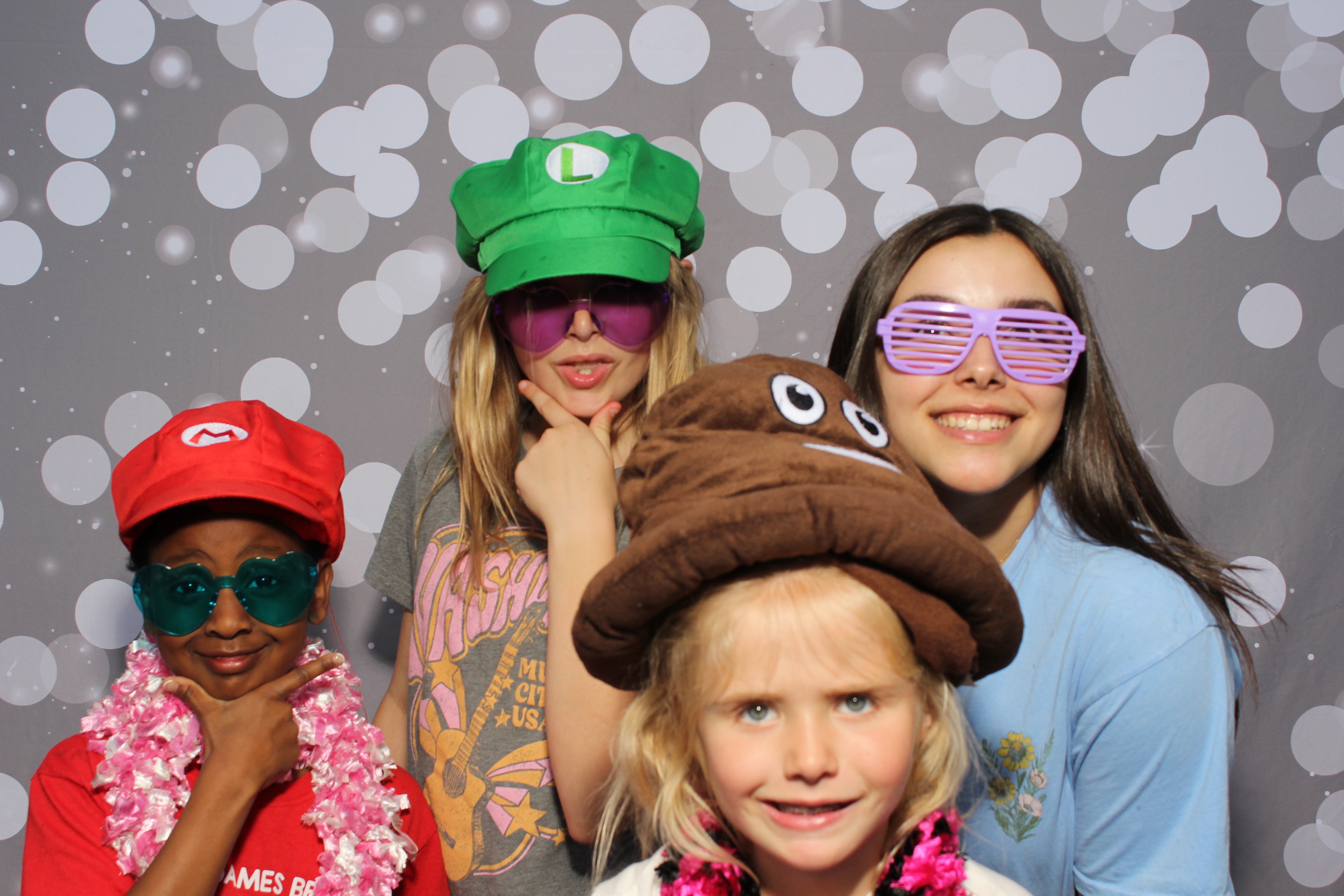 Freedom Elementary Family Fun Night | View more photos from the event at gallery.photoboothcincy.com/u/PhotoBoothCincy/Freedom-Elementary-Family-Fun-Night-0