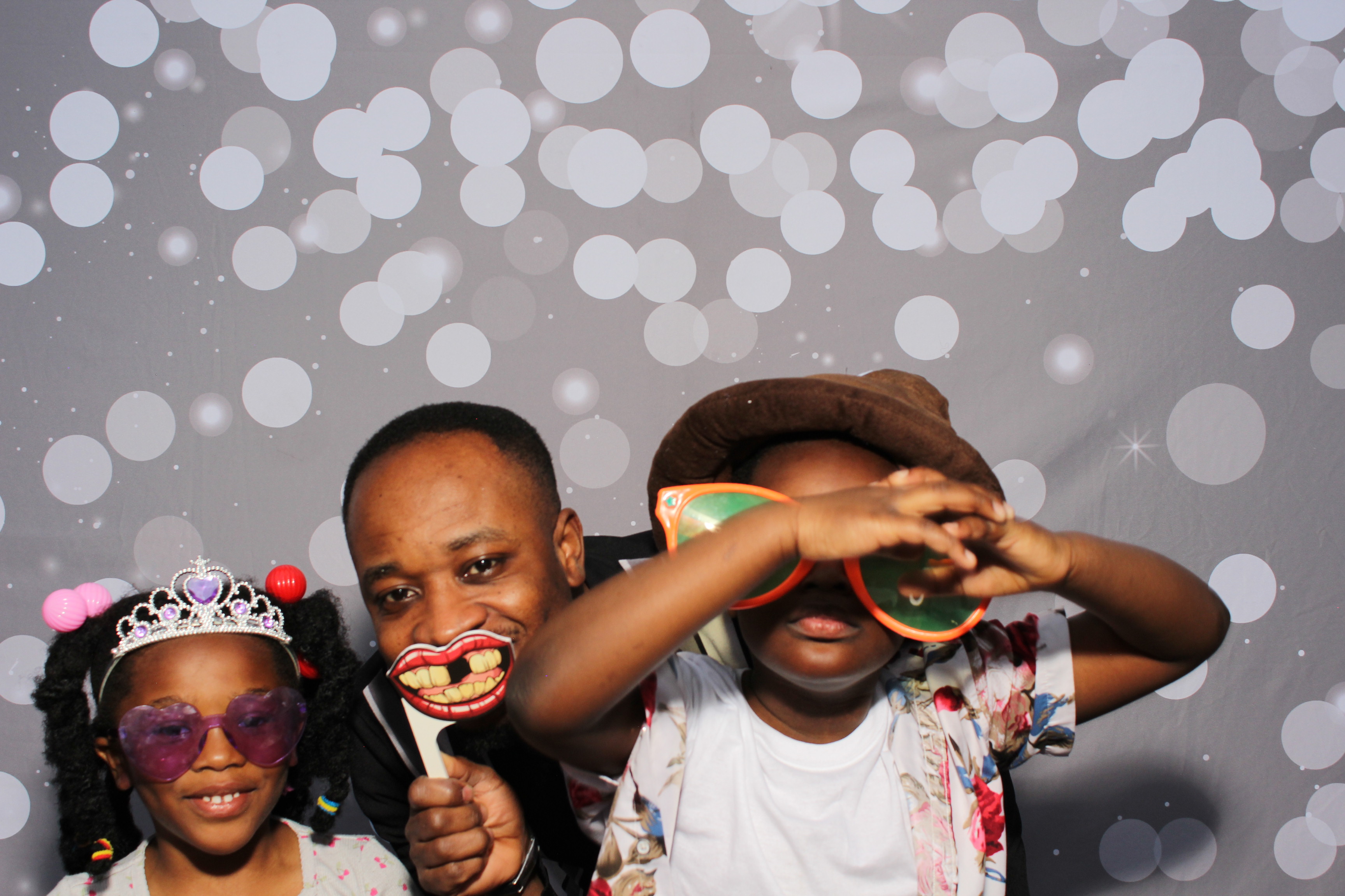 Freedom Elementary Family Fun Night | View more photos from the event at gallery.photoboothcincy.com/u/PhotoBoothCincy/Freedom-Elementary-Family-Fun-Night-0