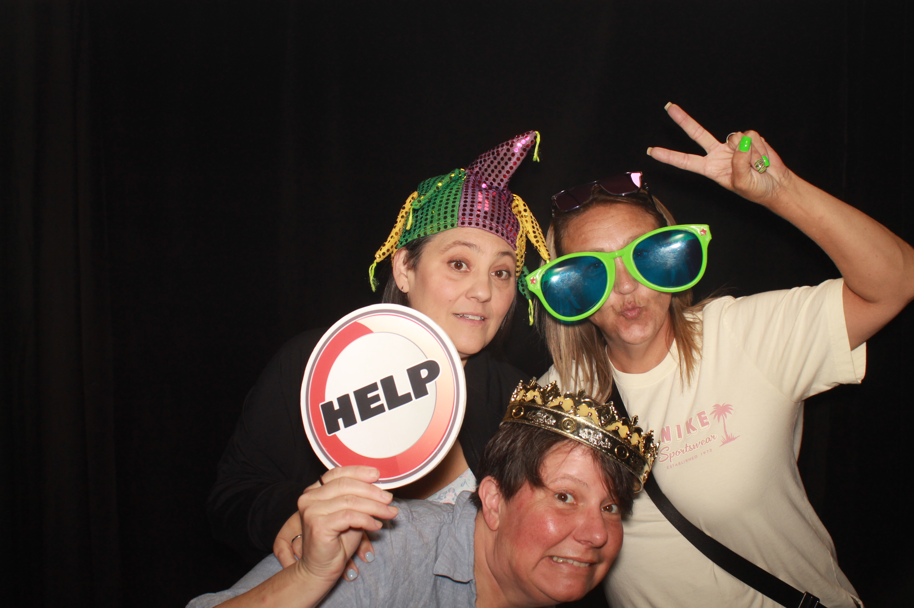 Friends & Family Reunion 2026 | View more photos from the event at gallery.photoboothcincy.com/u/PhotoBoothCincy/Friends-Family-Reunion-2026