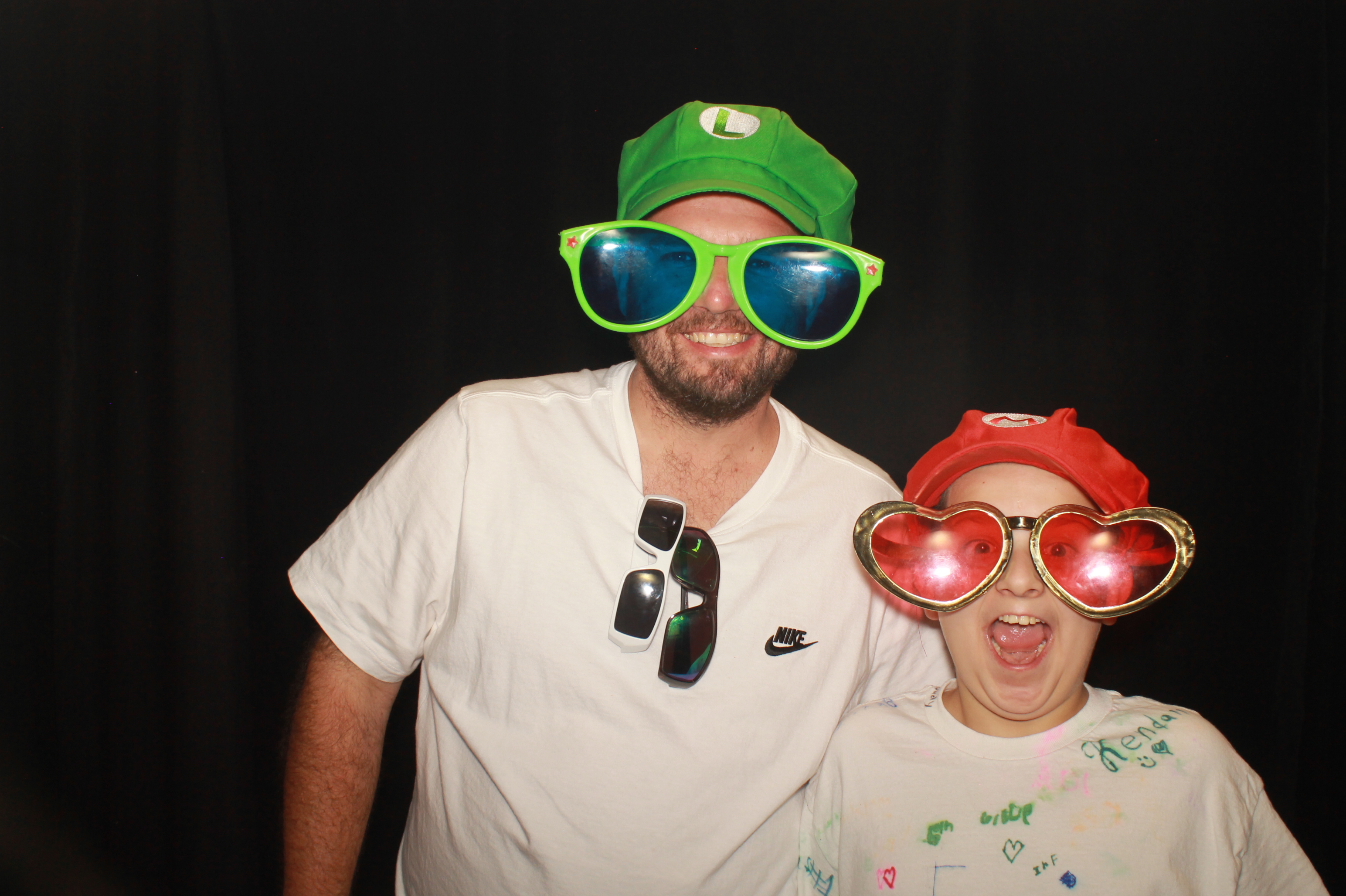Friends & Family Reunion 2026 | View more photos from the event at gallery.photoboothcincy.com/u/PhotoBoothCincy/Friends-Family-Reunion-2026