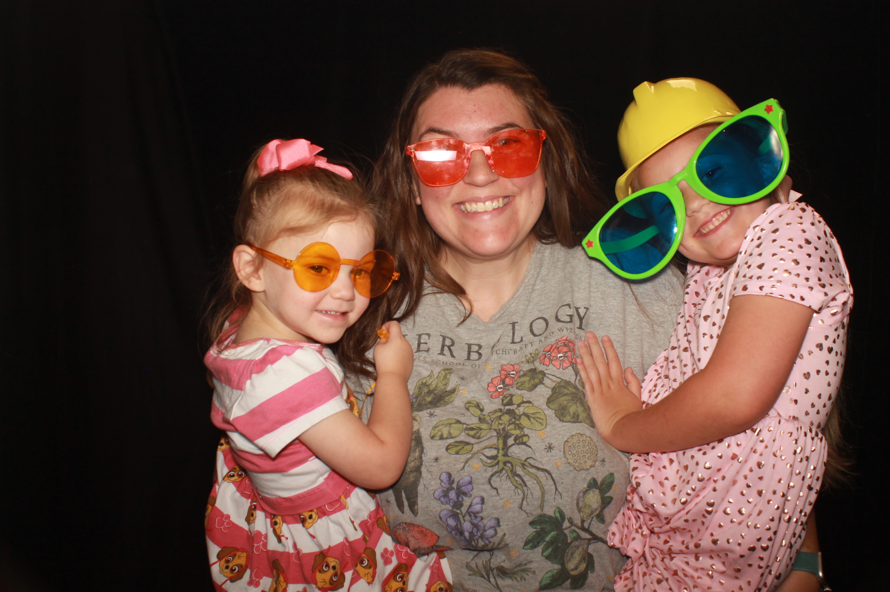 Friends & Family Reunion 2026 | View more photos from the event at gallery.photoboothcincy.com/u/PhotoBoothCincy/Friends-Family-Reunion-2026