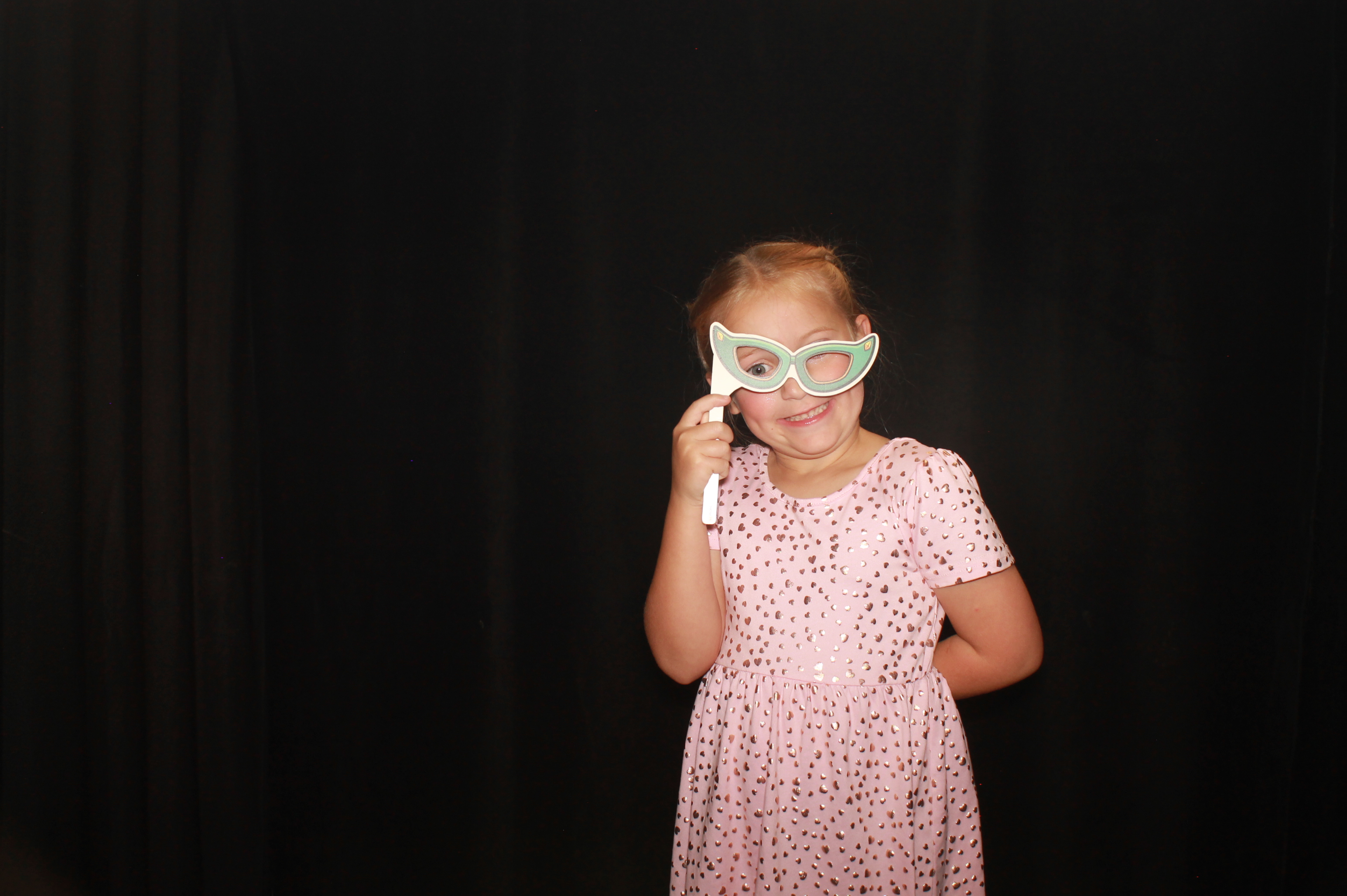 Friends & Family Reunion 2026 | View more photos from the event at gallery.photoboothcincy.com/u/PhotoBoothCincy/Friends-Family-Reunion-2026