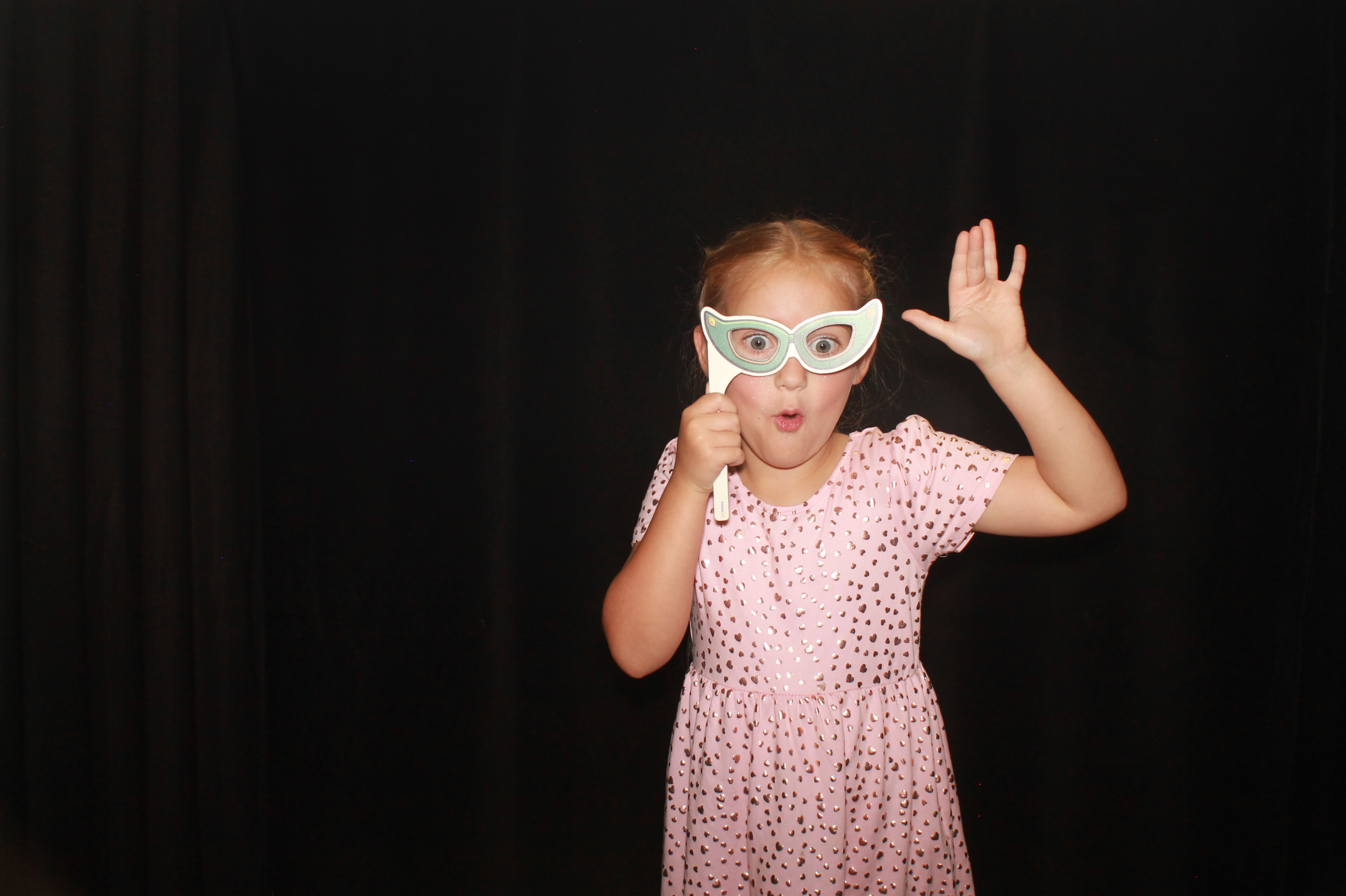 Friends & Family Reunion 2026 | View more photos from the event at gallery.photoboothcincy.com/u/PhotoBoothCincy/Friends-Family-Reunion-2026