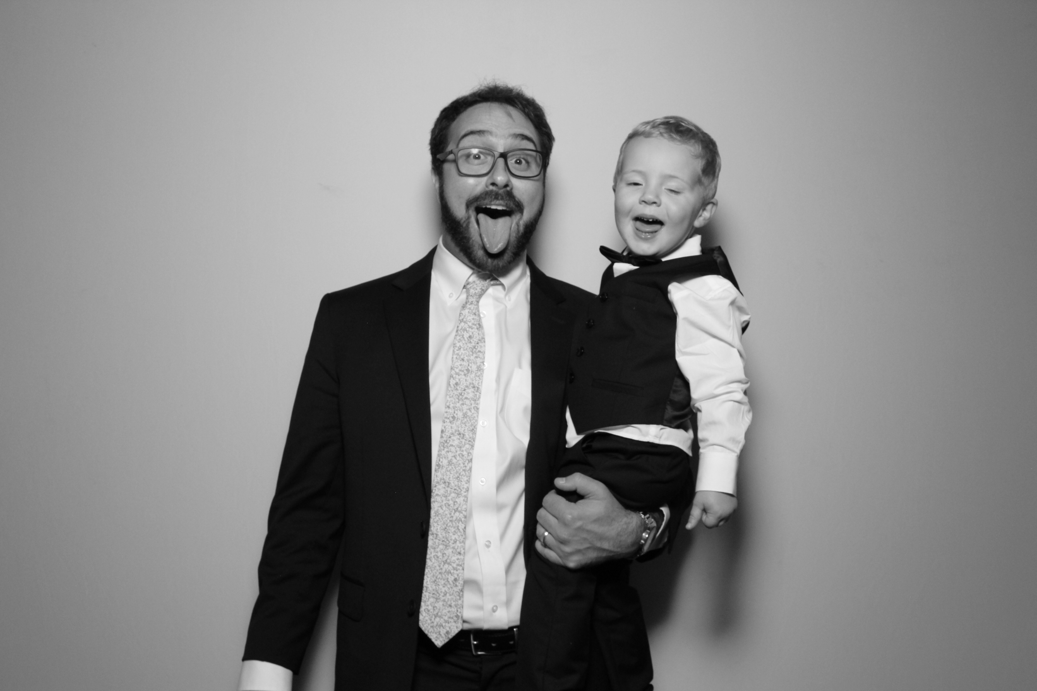 Fulmer Reception | View more photos from the event at gallery.photoboothcincy.com/u/PhotoBoothCincy/Fulmer-Reception