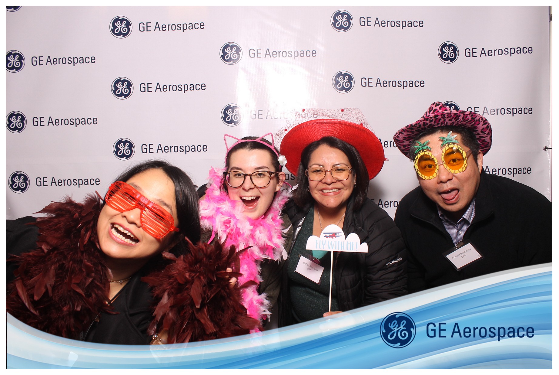 GE Aerospace Monay | View more photos from the event at gallery.photoboothcincy.com/u/PhotoBoothCincy/GE-Aerospace-Monay