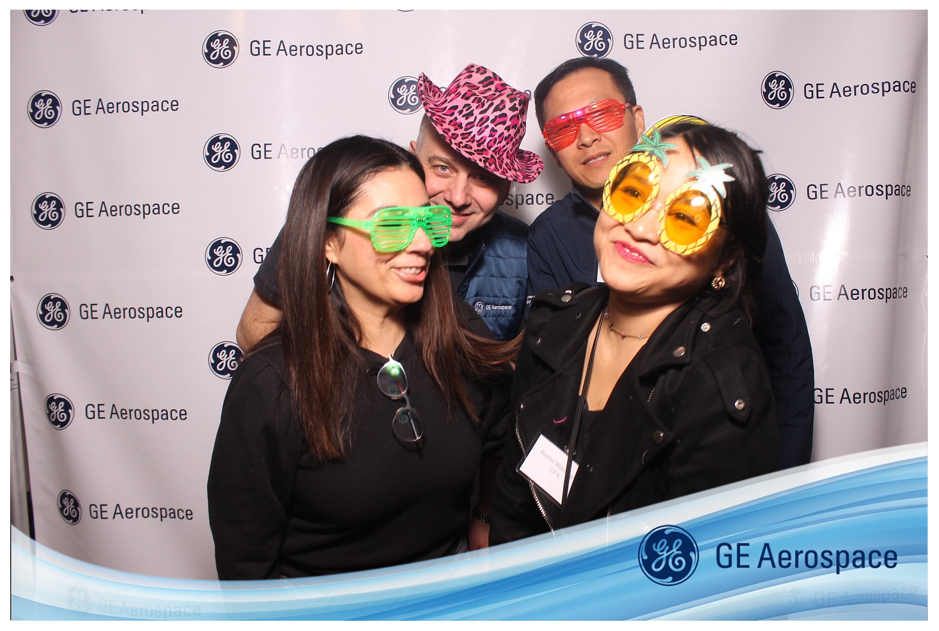 GE Aerospace Monay | View more photos from the event at gallery.photoboothcincy.com/u/PhotoBoothCincy/GE-Aerospace-Monay