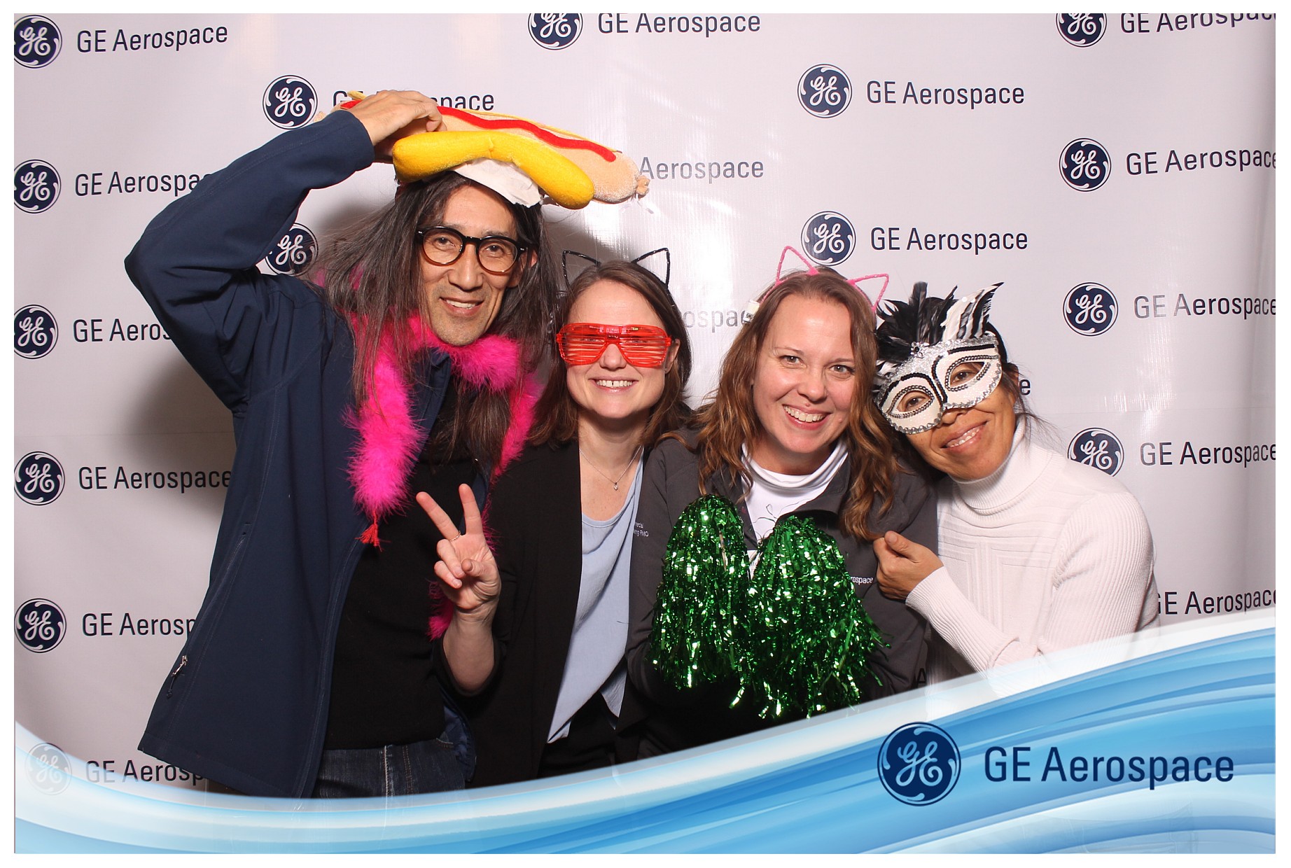GE Aerospace Monay | View more photos from the event at gallery.photoboothcincy.com/u/PhotoBoothCincy/GE-Aerospace-Monay