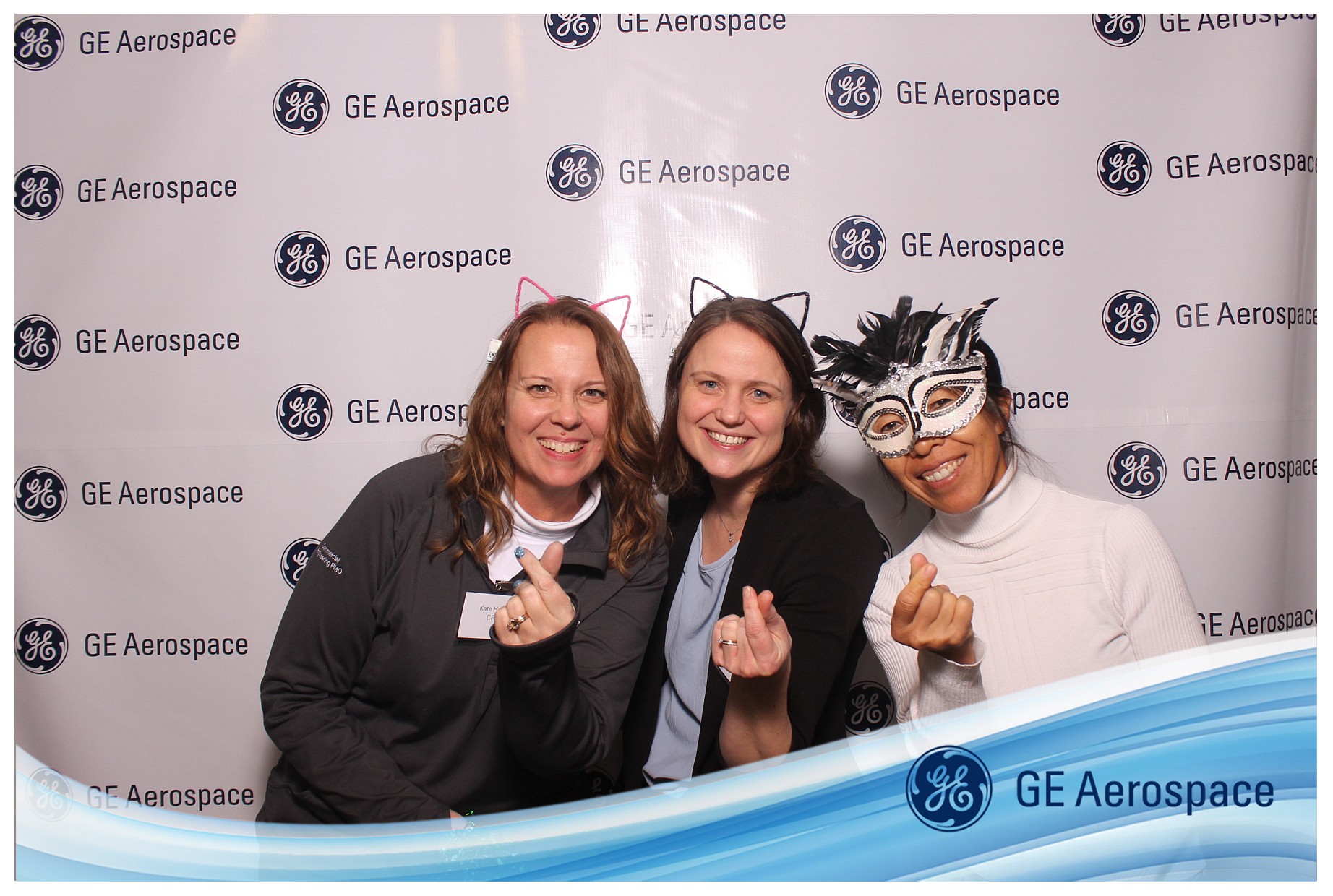 GE Aerospace Monay | View more photos from the event at gallery.photoboothcincy.com/u/PhotoBoothCincy/GE-Aerospace-Monay