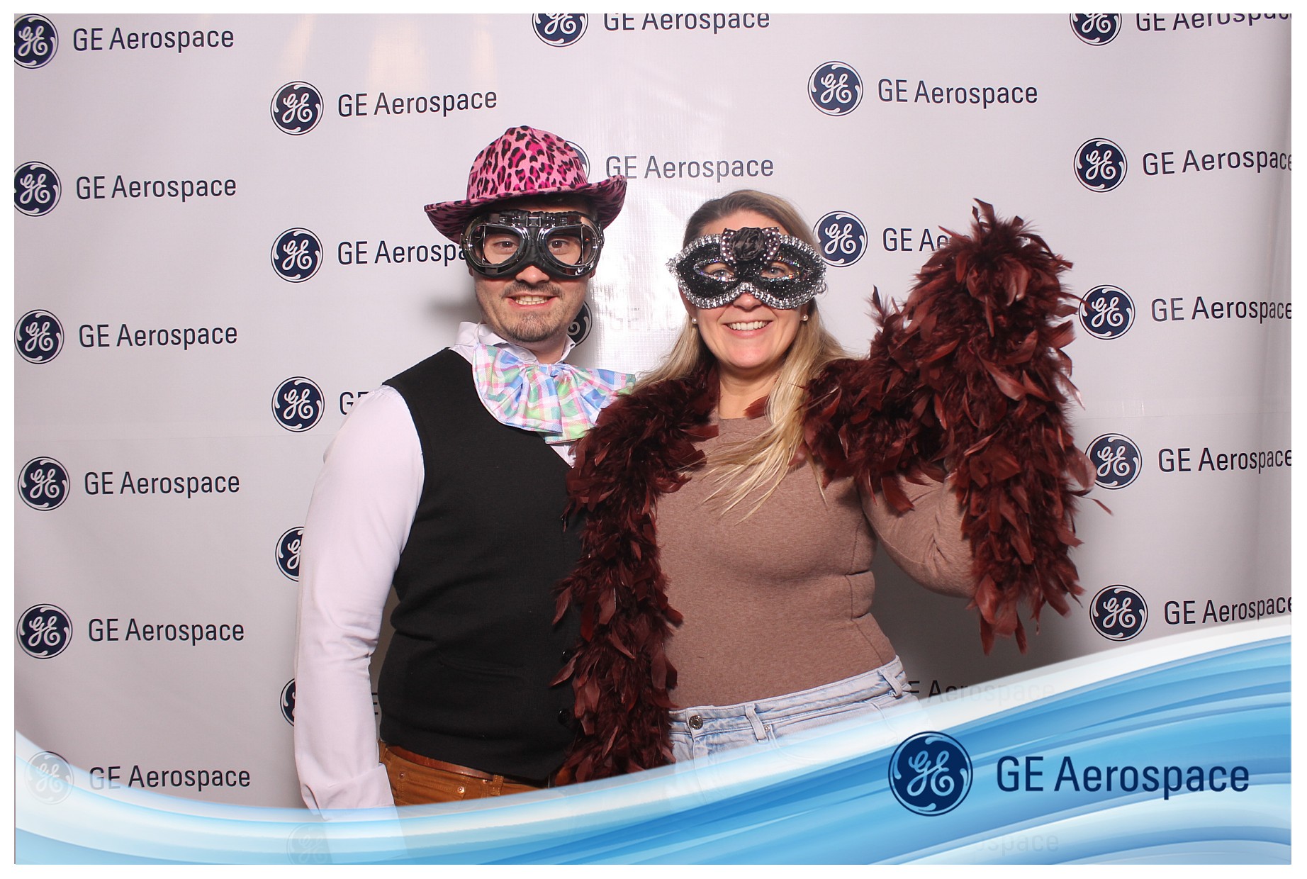 GE Aerospace Monay | View more photos from the event at gallery.photoboothcincy.com/u/PhotoBoothCincy/GE-Aerospace-Monay