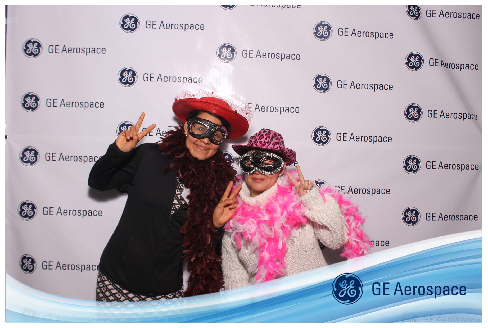 GE Aerospace Tuesday | View more photos from the event at gallery.photoboothcincy.com/u/PhotoBoothCincy/GE-Aerospace-Tuesday