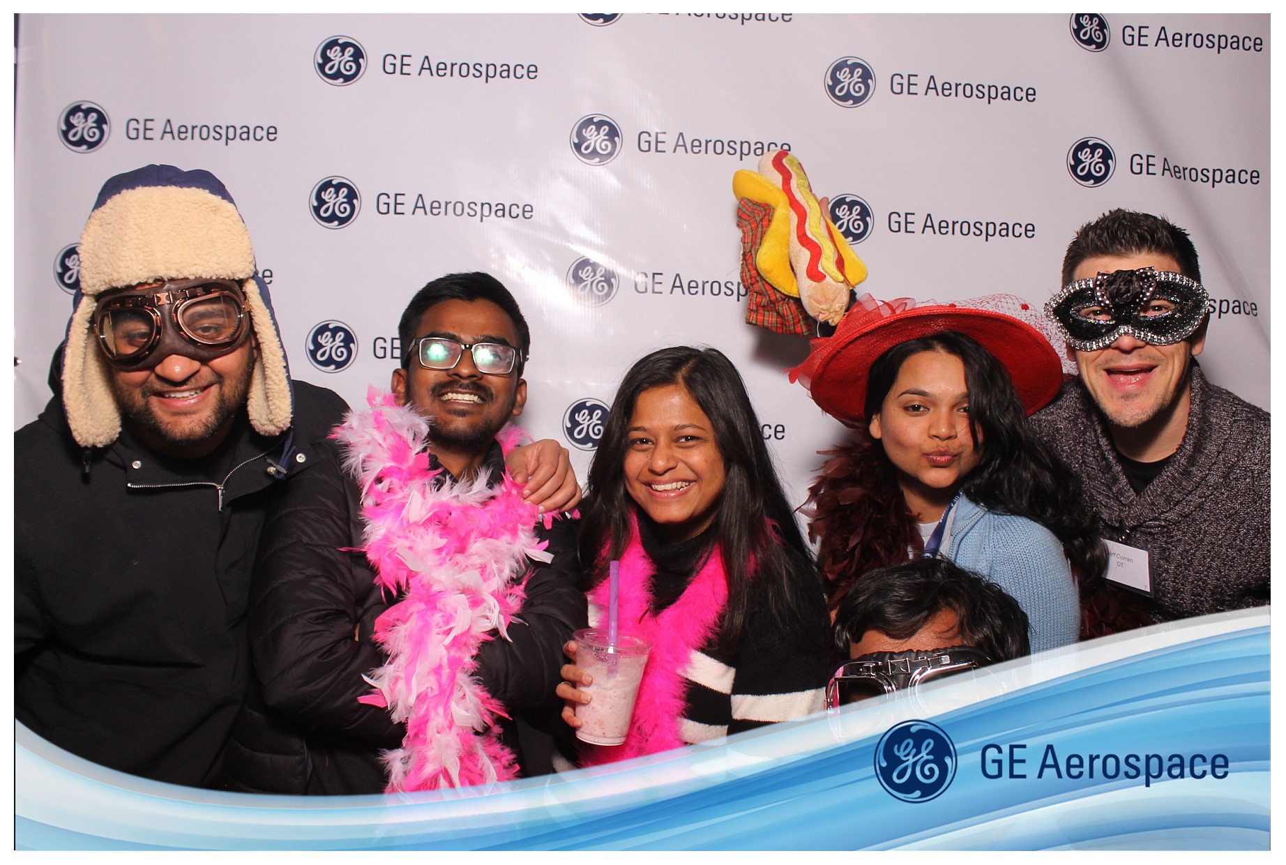 GE Aerospace Tuesday | View more photos from the event at gallery.photoboothcincy.com/u/PhotoBoothCincy/GE-Aerospace-Tuesday