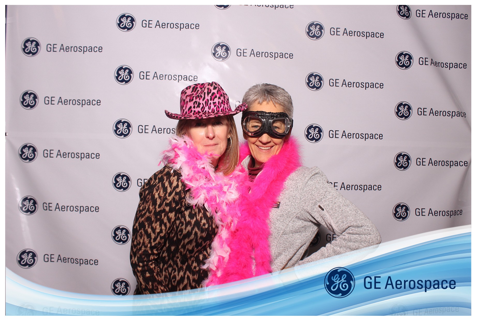 GE Aerospace Tuesday | View more photos from the event at gallery.photoboothcincy.com/u/PhotoBoothCincy/GE-Aerospace-Tuesday