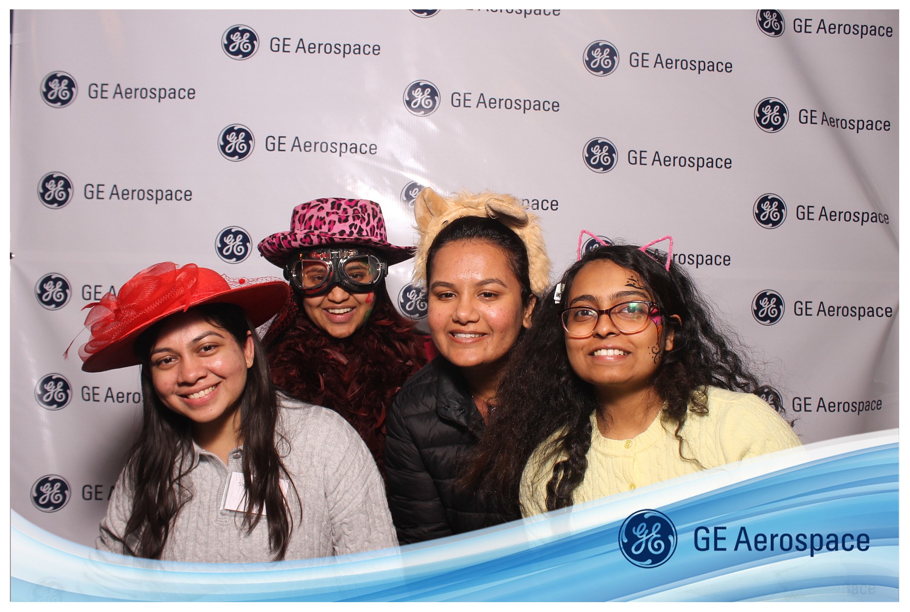 GE Aerospace Tuesday | View more photos from the event at gallery.photoboothcincy.com/u/PhotoBoothCincy/GE-Aerospace-Tuesday