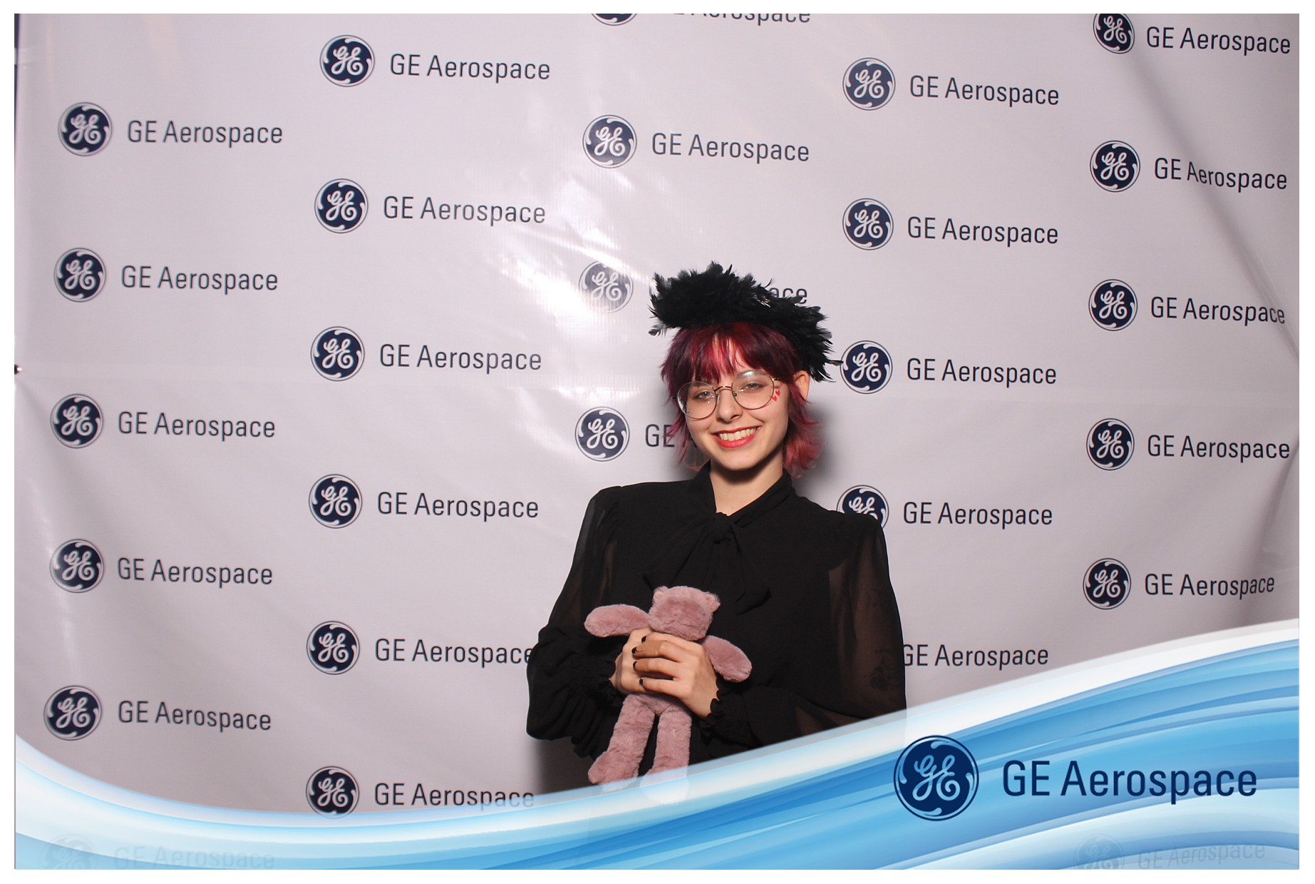 GE Aerospace Tuesday | View more photos from the event at gallery.photoboothcincy.com/u/PhotoBoothCincy/GE-Aerospace-Tuesday