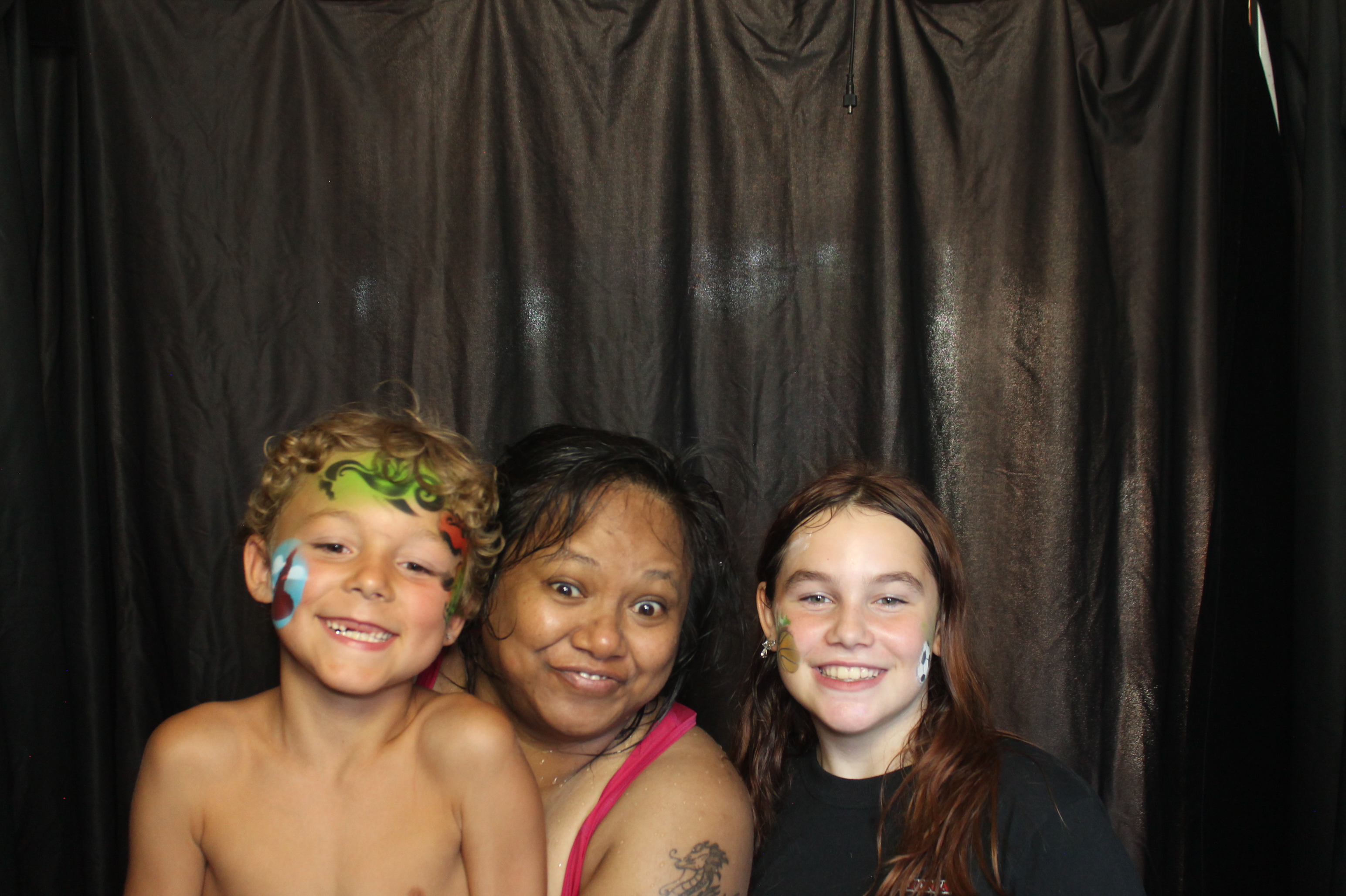 Genesis 16th Birthday | View more photos from the event at gallery.photoboothcincy.com/u/PhotoBoothCincy/Genesis-16th-Birthday
