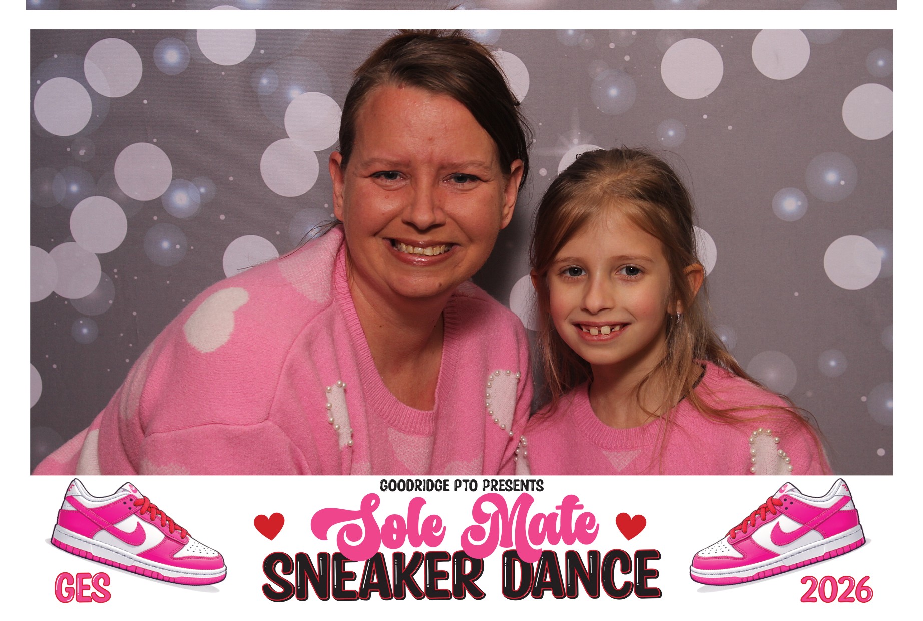 Goodridge Elem Parent Child Dance | View more photos from the event at gallery.photoboothcincy.com/u/PhotoBoothCincy/Goodridge-Elem-Parent-Child-Dance